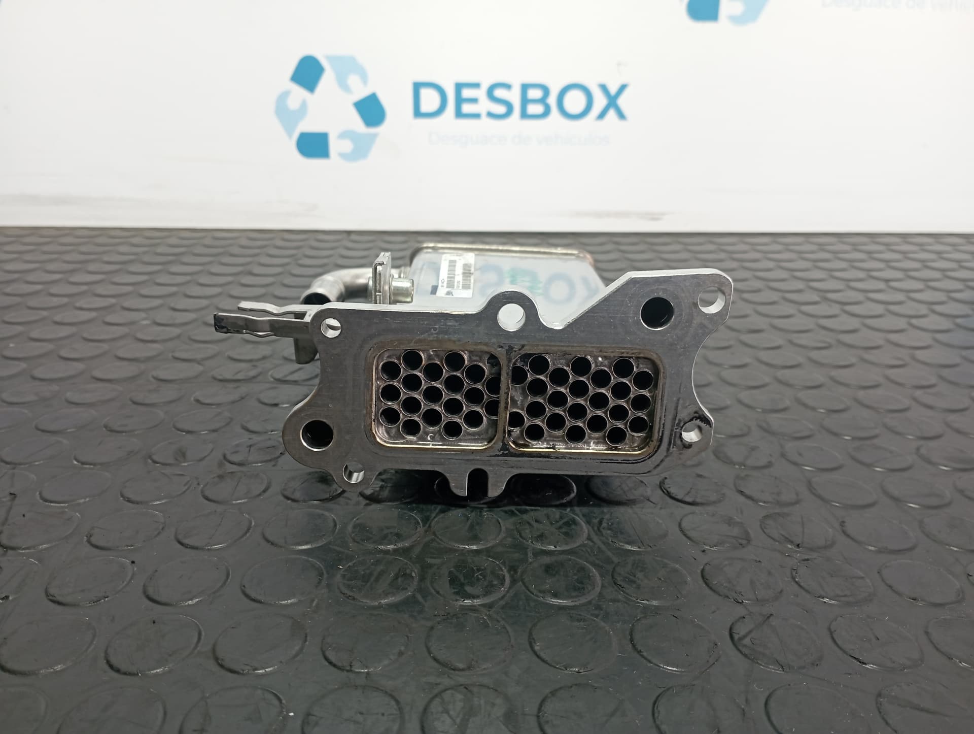 Recambio de ENFRIADOR EGR para AUDI Q5 (8R) Q5 2.0 TDI CGL referencia OEM IAM 8R0971845E - NEGRO