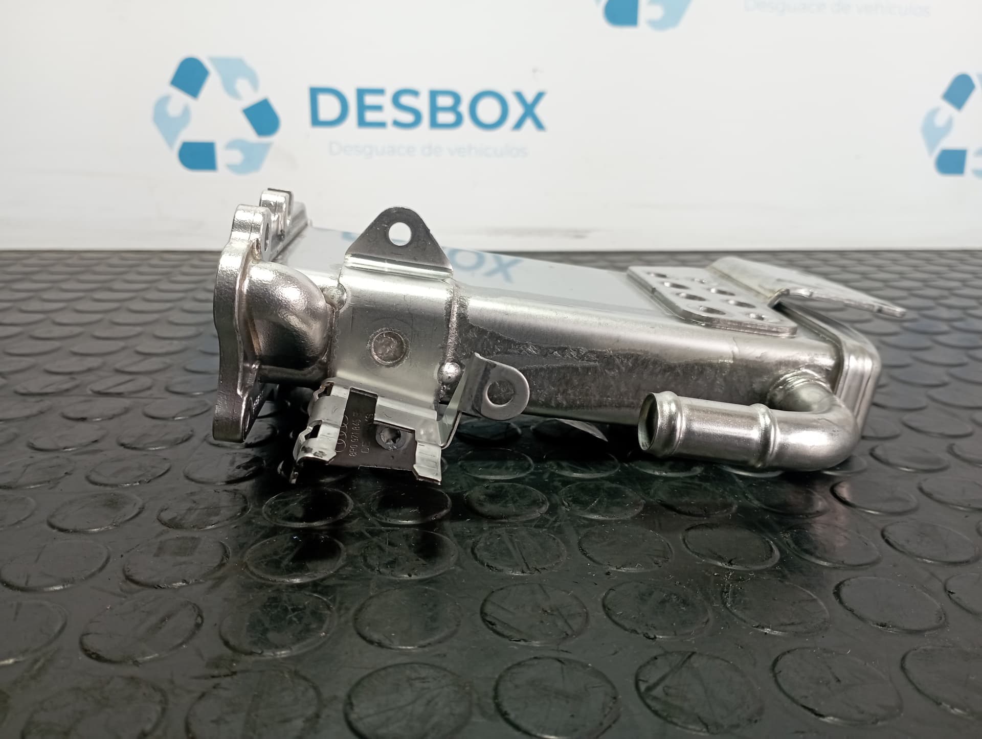 Recambio de ENFRIADOR EGR para AUDI Q5 (8R) Q5 2.0 TDI CGL referencia OEM IAM 8R0971845E - NEGRO 2