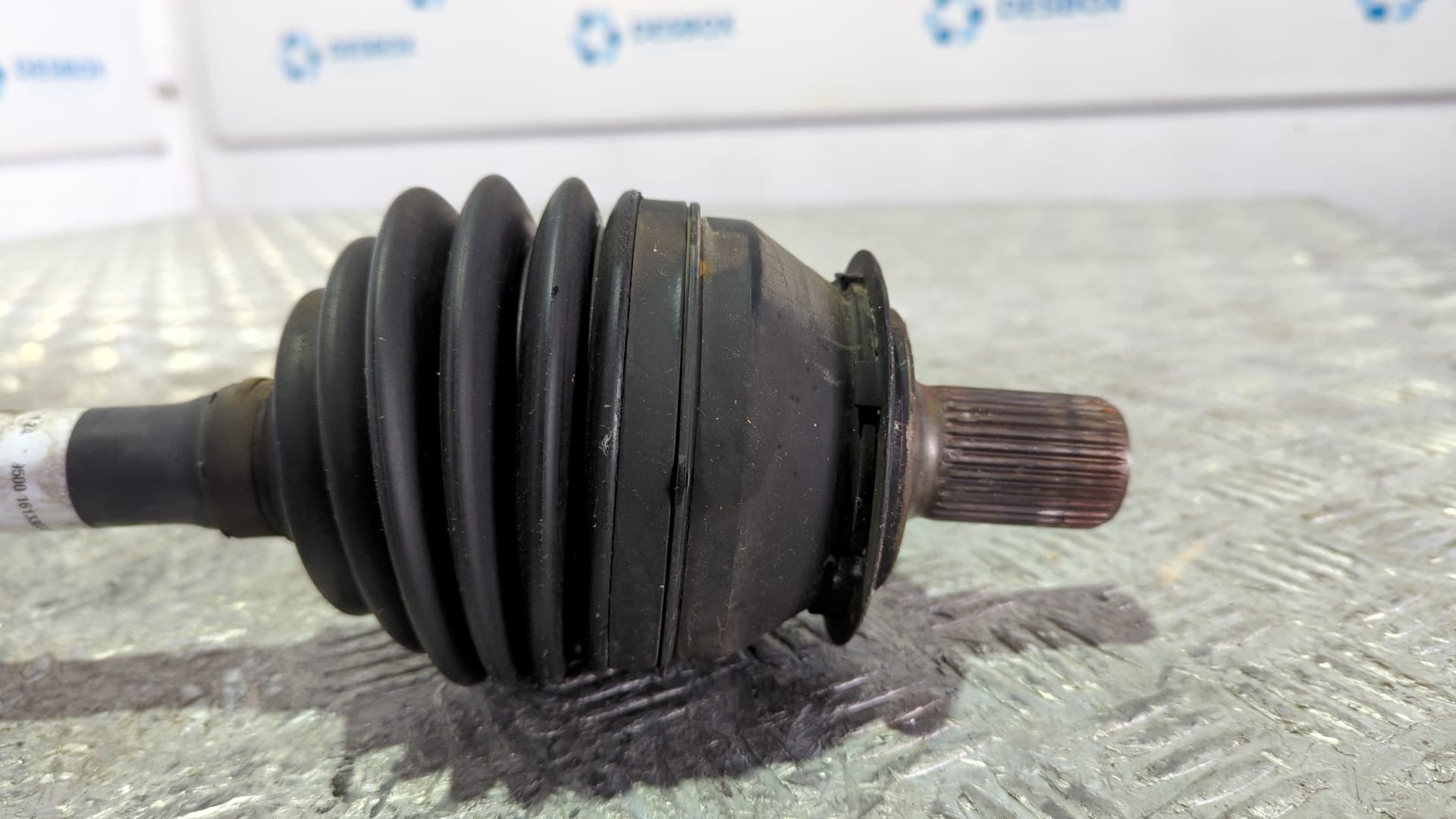 Recambio de TRANSMISION DELANTERA DERECHA para MERCEDES-BENZ CLASE A (W176) 2.2 651930 referencia OEM IAM A2463600274 - BLANCO 5
