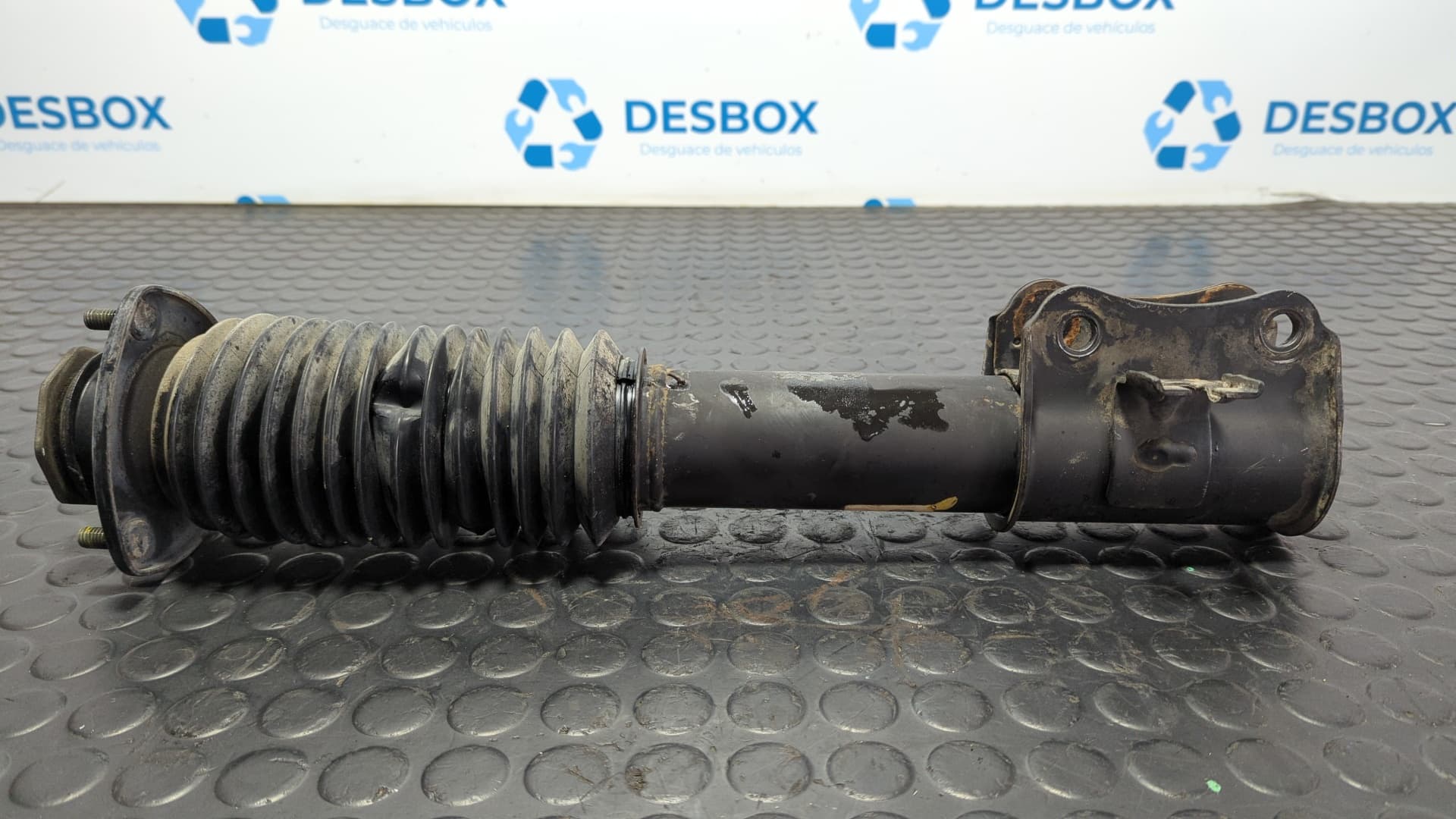 Recambio de AMORTIGUADOR DELANTERO IZQUIERDO para SUZUKI GRAND VITARA 3 PUERTAS SQ (GT) 2.0 Turbodiesel CAT RHZ referencia OEM IAM 4160285CA0 - BLANCO