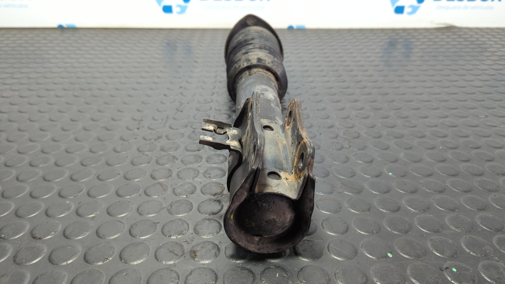 Recambio de AMORTIGUADOR DELANTERO IZQUIERDO para SUZUKI GRAND VITARA 3 PUERTAS SQ (GT) 2.0 Turbodiesel CAT RHZ referencia OEM IAM 4160285CA0 - BLANCO 2
