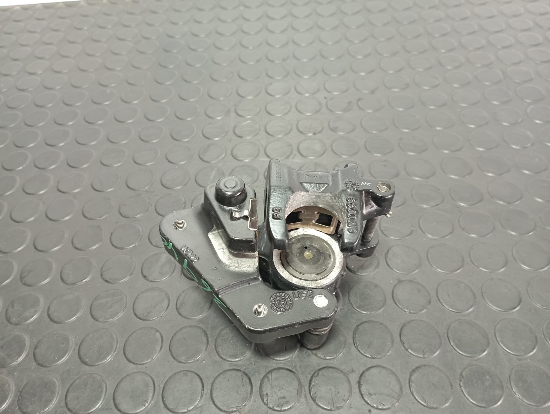 Recambio de PINZA DE FRENO DELANTERA para BMW C 400 X A81A03A referencia OEM IAM 6170099 - NEGRO 4