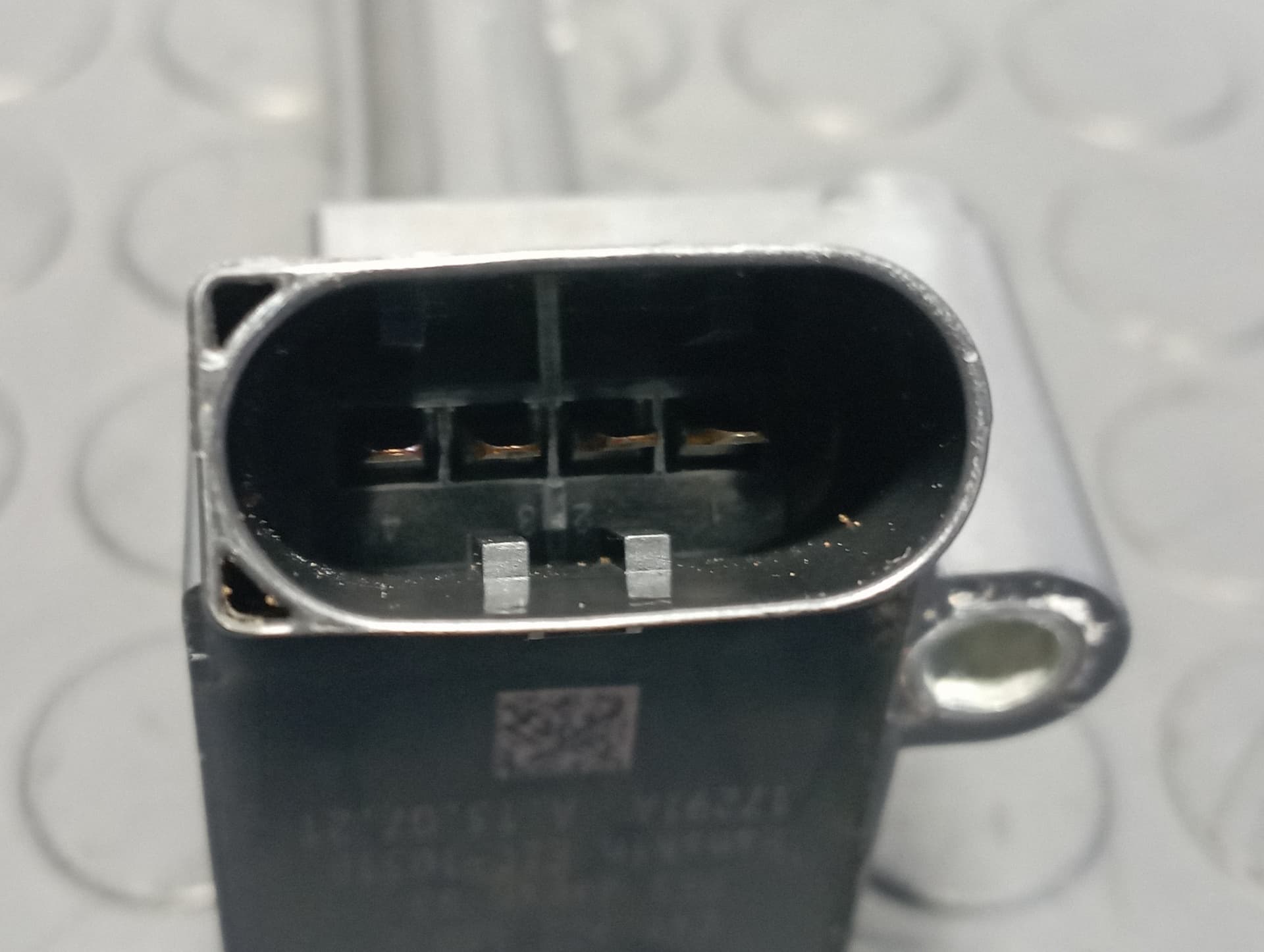 Recambio de BOBINA ENCENDIDO para VOLKSWAGEN POLO VI (AE1) * DLAC referencia OEM IAM 04C905110E - BLANCO 4