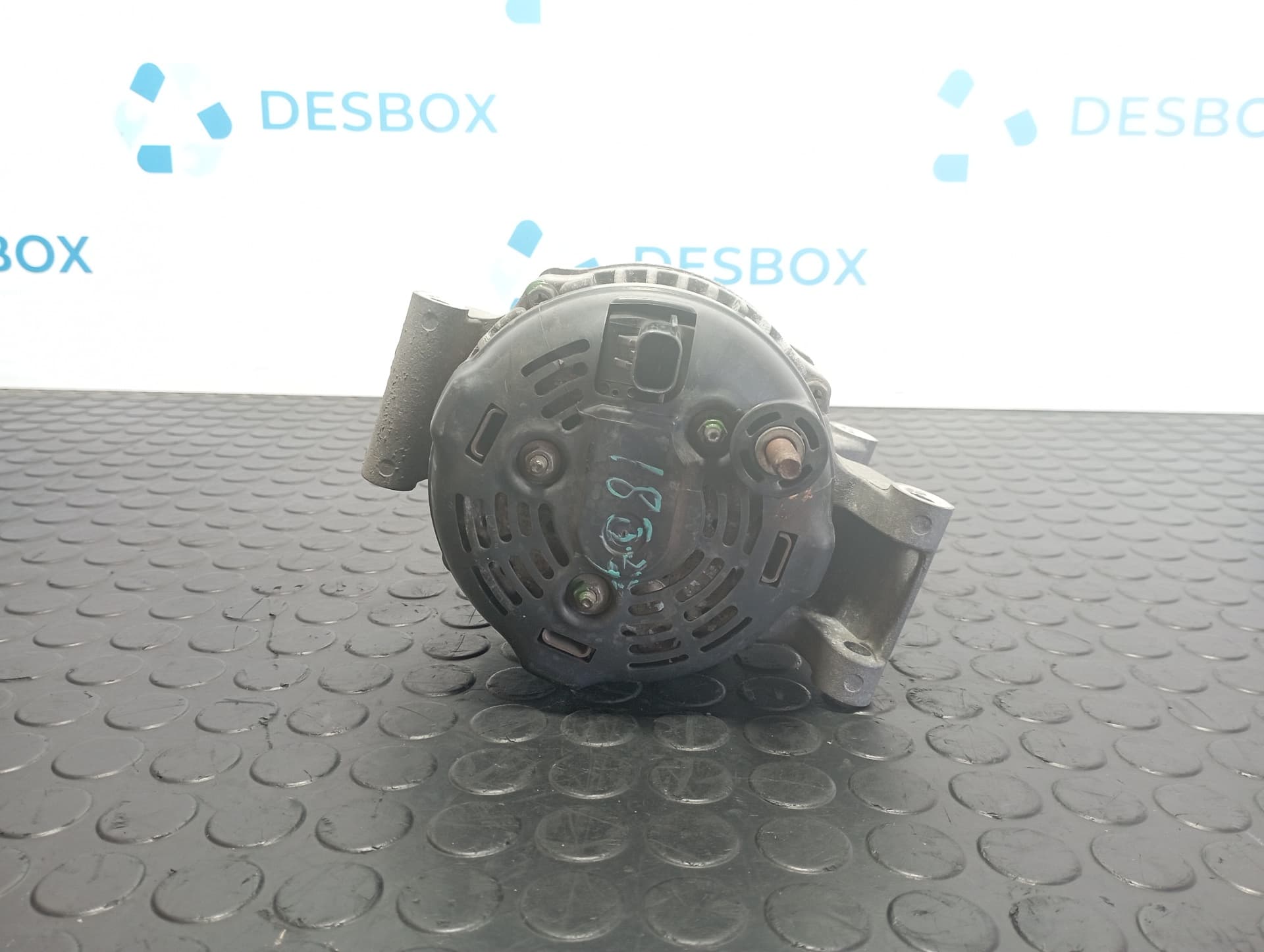 Recambio de ALTERNADOR para CHRYSLER VOYAGER (RG) 2.4 LX (I) EDZ referencia OEM IAM 4210000070 - GRIS 3