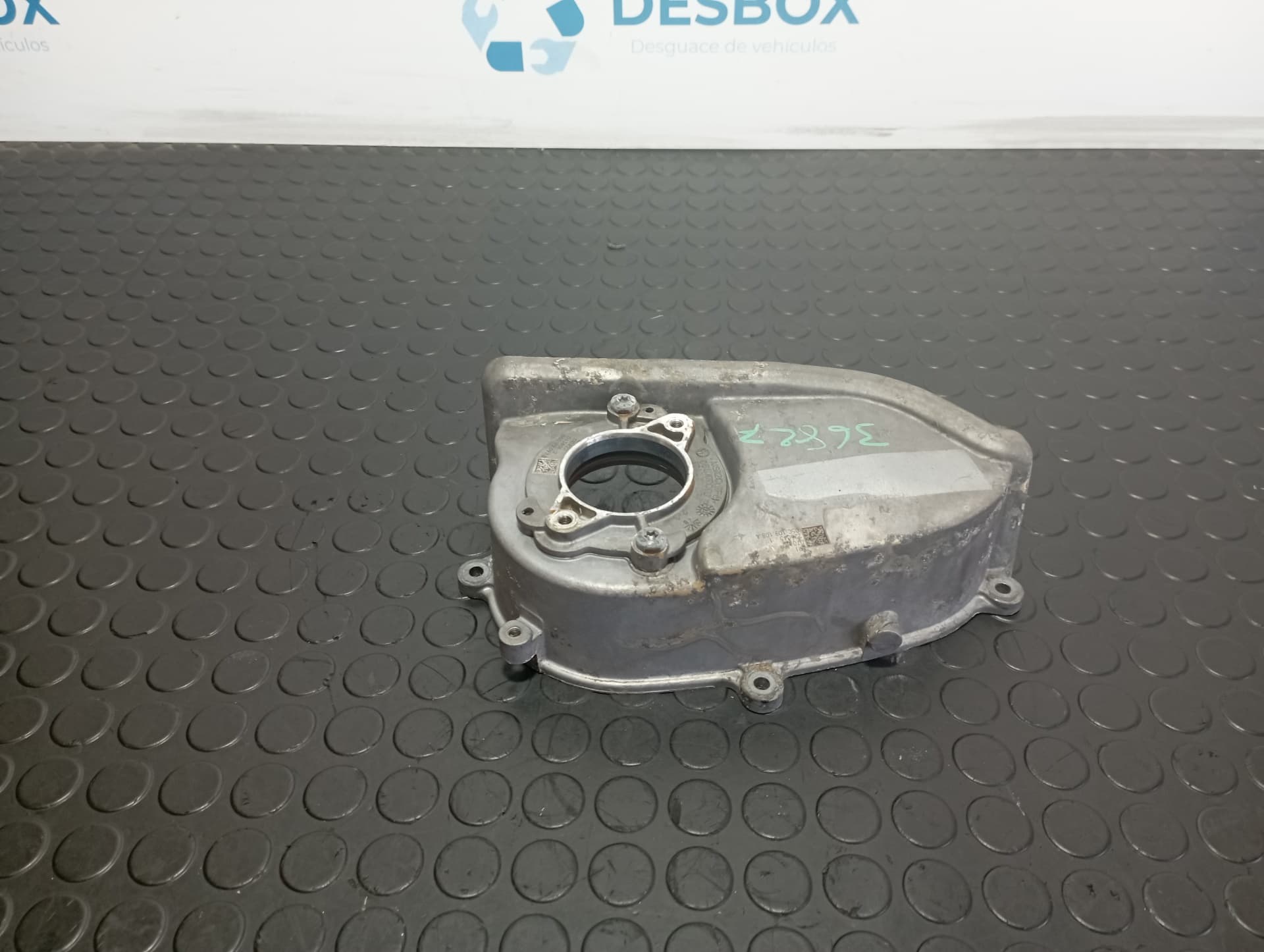 Recambio de TAPA DISTRIBUCION para VOLKSWAGEN POLO VI (AE1) * DLAC referencia OEM IAM 05C109108A - BLANCO 4