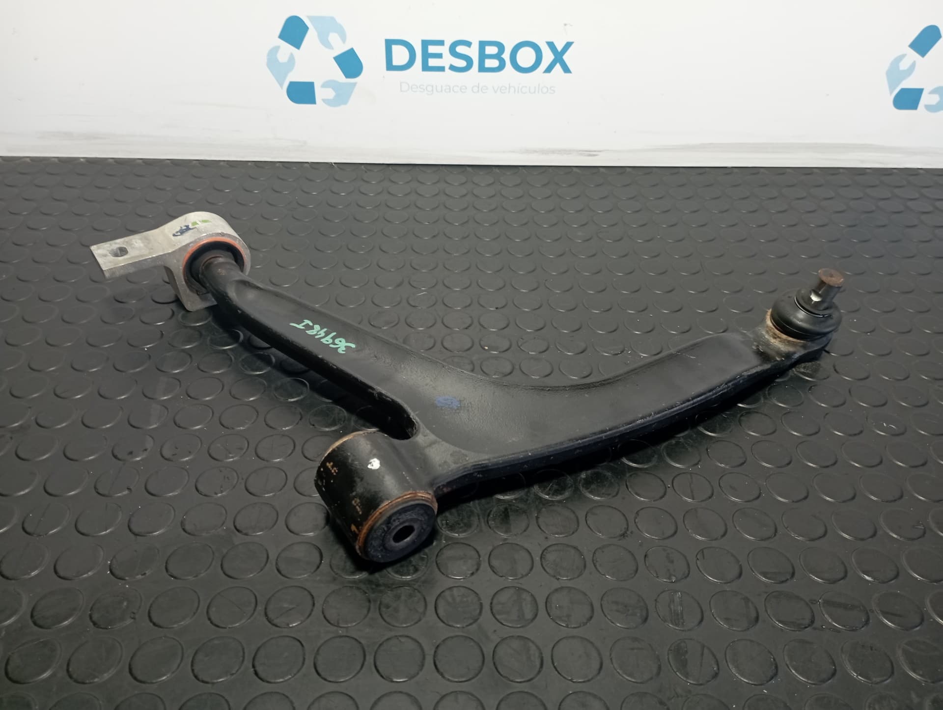 Recambio de BRAZO IZQUIERDO INFERIOR DELANTERO para PEUGEOT PARTNER (S2) 2.0 HDI RHY - BLANCO