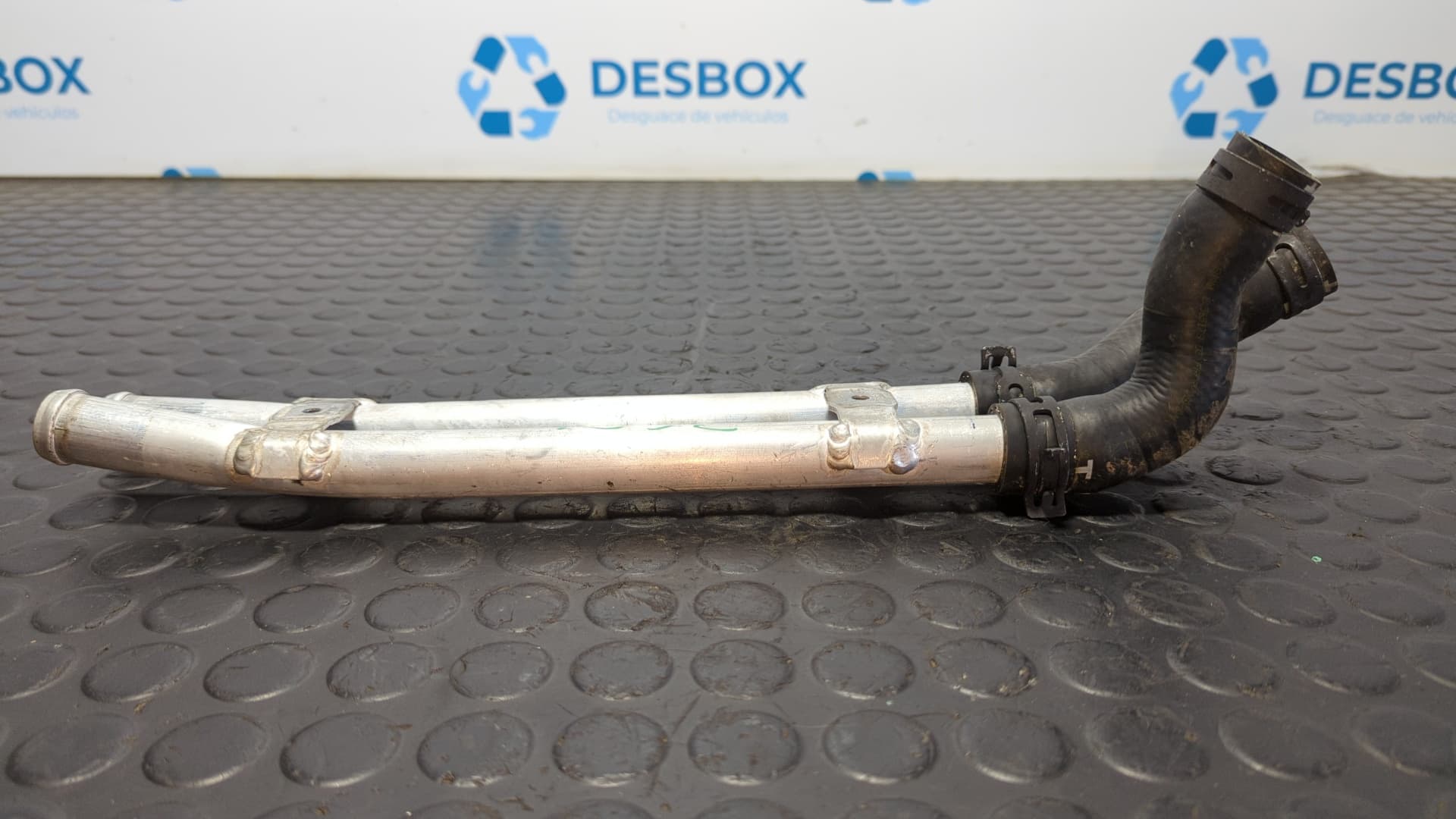 Recambio de TUBO para BMW C 400 X A81A03A referencia OEM IAM 8565180 - NEGRO 2