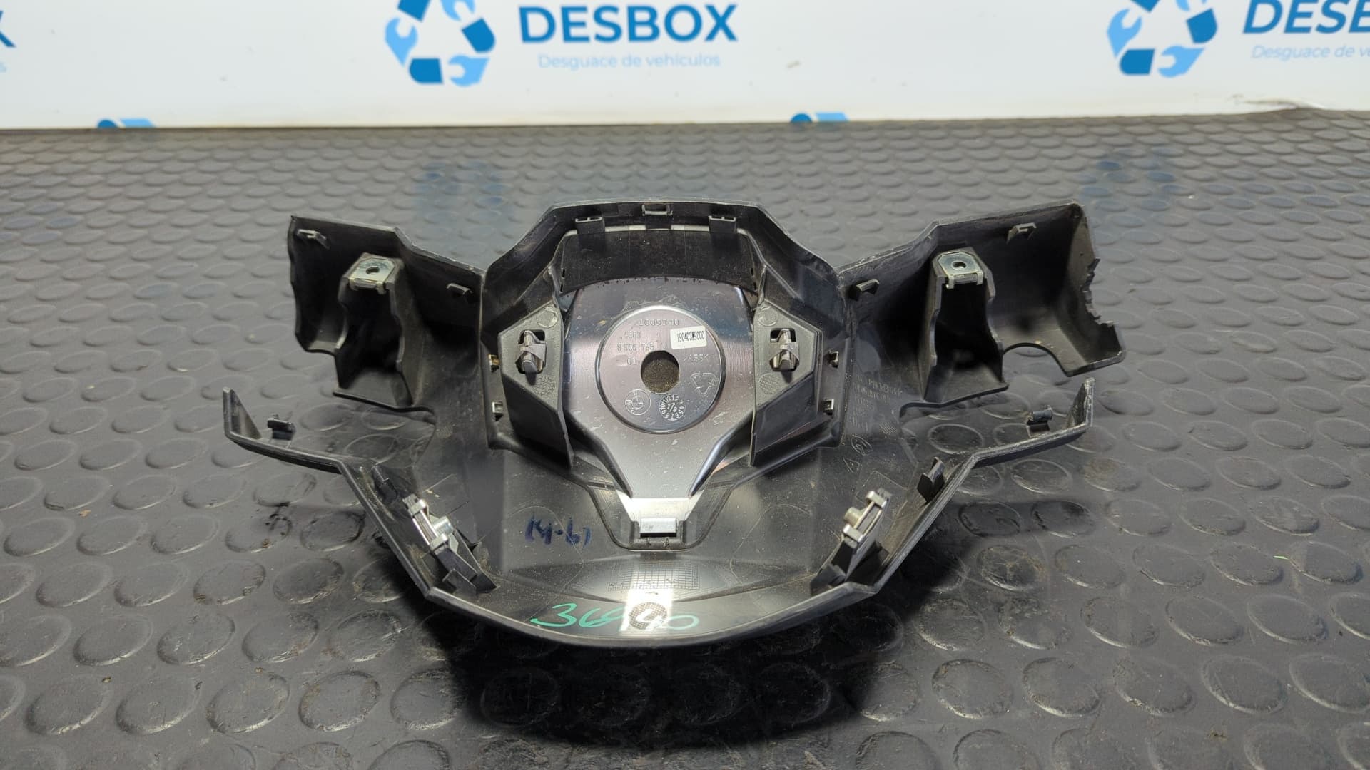 Recambio de MOLDURA para BMW C 400 X A81A03A referencia OEM IAM 46638566924 - NEGRO 3