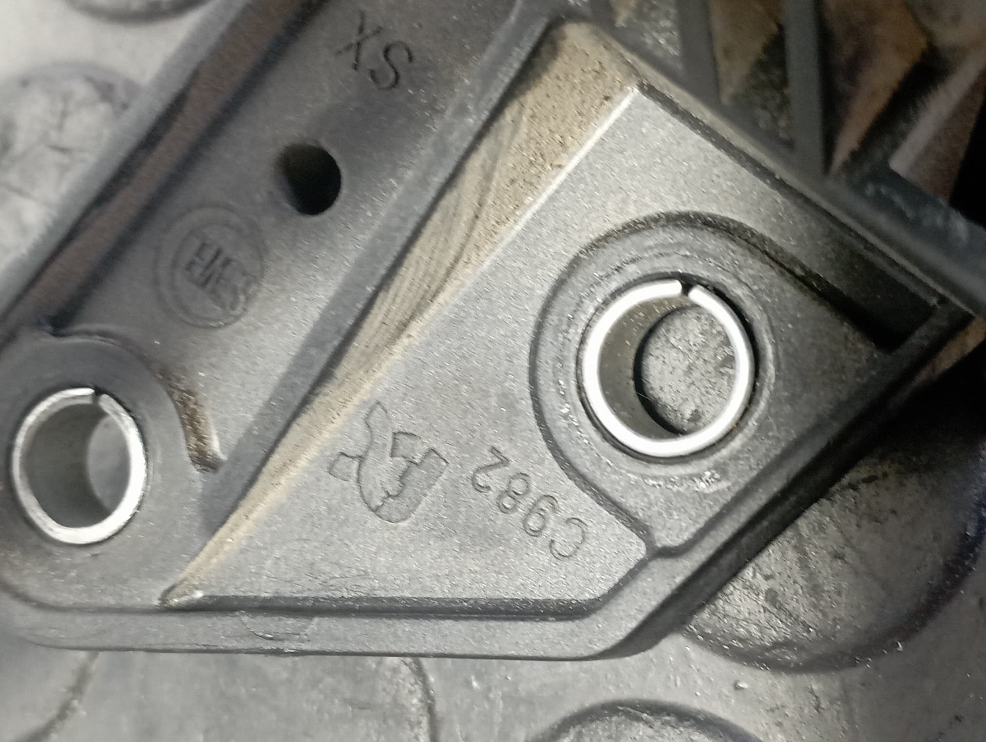 Recambio de MANETA INTERIOR DELANTERA IZQUIERDA para PEUGEOT BOXER CAJA CERR. TECHO ELEVADO (BAT.3450)(335)(2007 =>) 2.2 HDI 4HU referencia OEM IAM C982  - AZUL 2