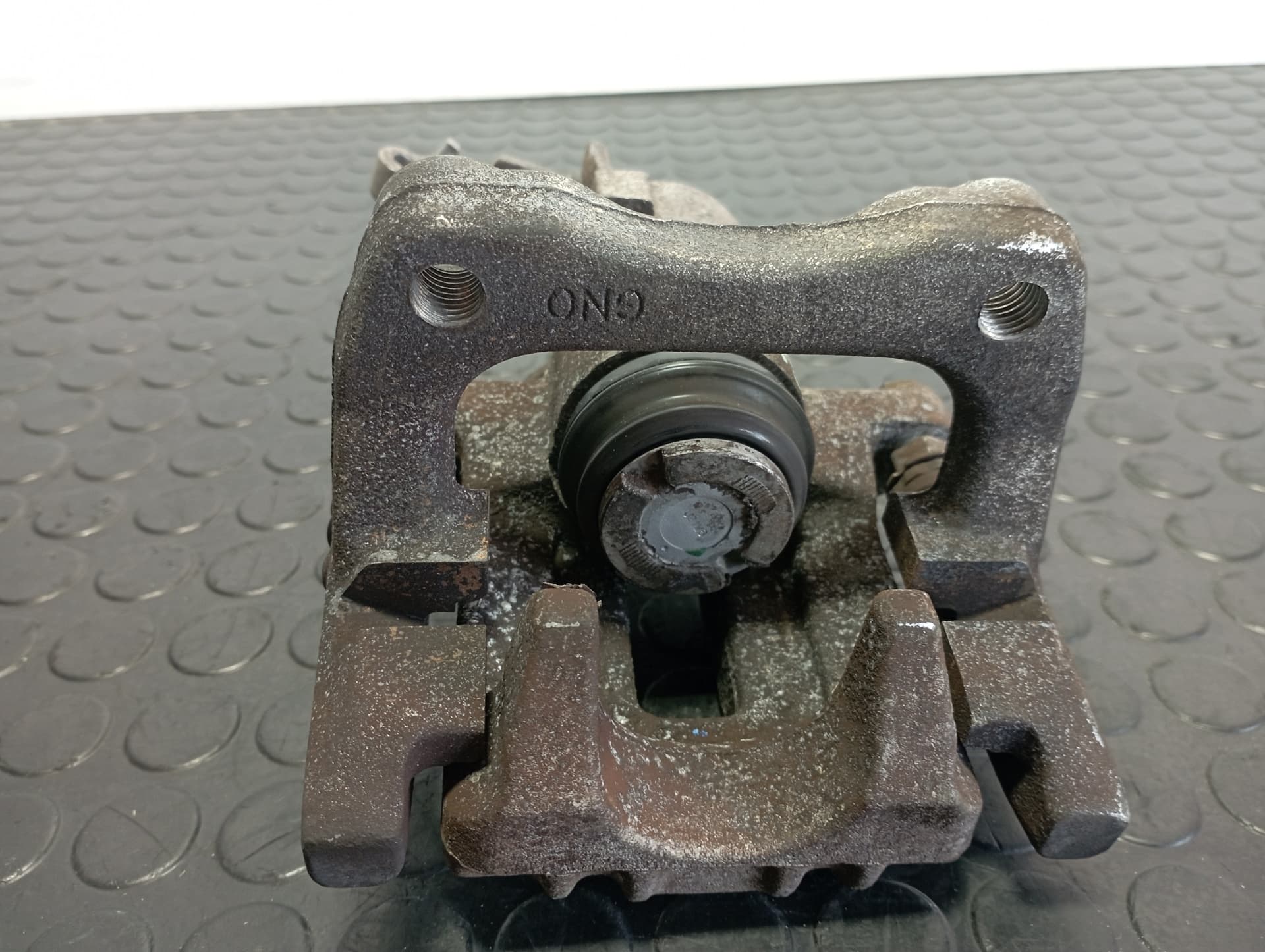 Recambio de PINZA DE FRENO TRASERA IZQUIERDA para SEAT ALTEA (5P1) 1.6 CAY referencia OEM IAM 451F - ROJO 4