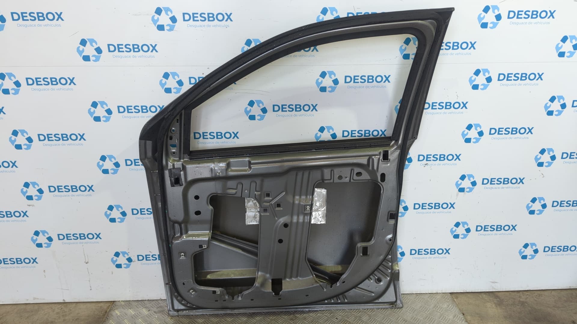 Recambio de PUERTA DELANTERA DERECHA para CHRYSLER JEEP COMPASS 2.2 CRD CAT 651 925 ON - GRIS 3