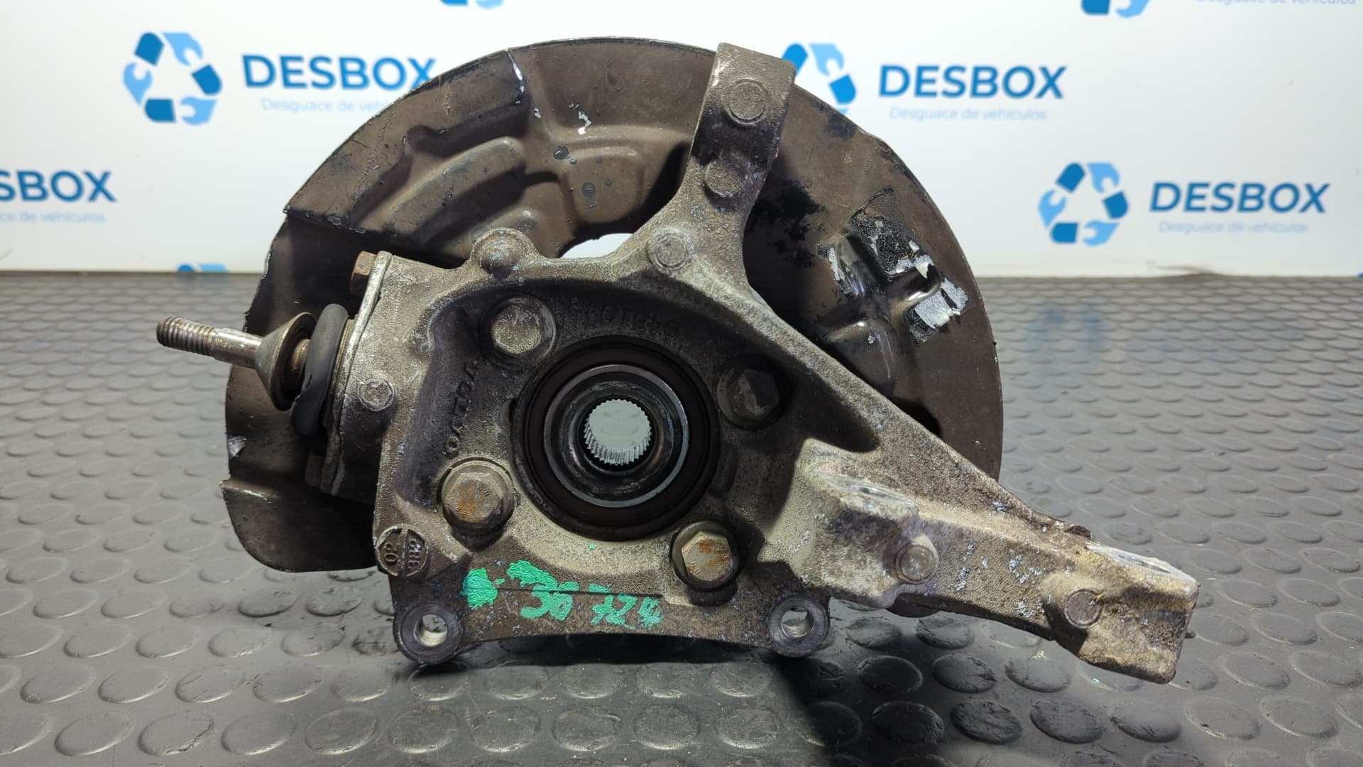 Recambio de MANGUETA DELANTERA IZQUIERDA para VOLVO XC70 2.4D D5244T referencia OEM IAM 9461943 - GRIS