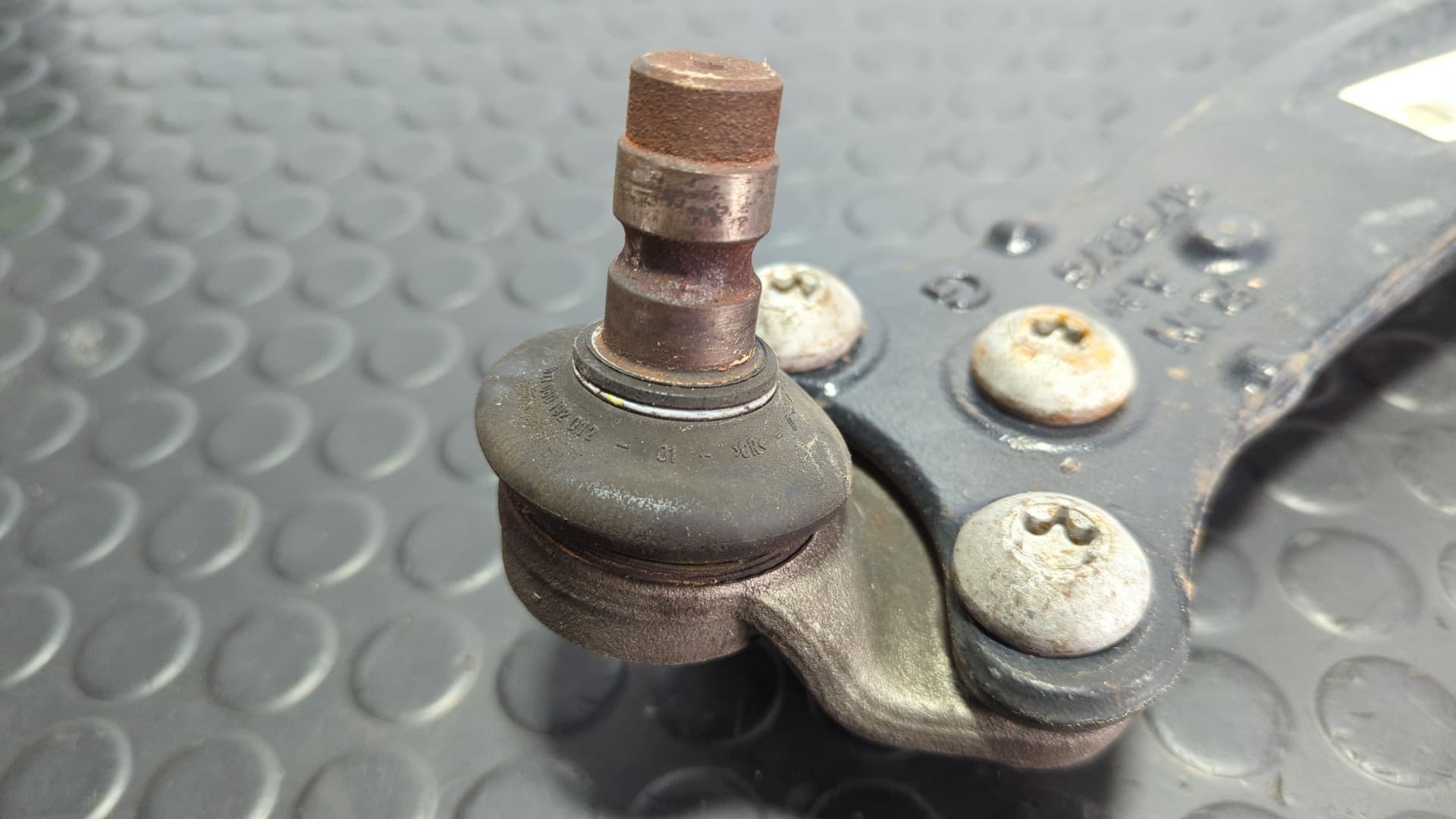 Recambio de BRAZO IZQUIERDO INFERIOR DELANTERO para PEUGEOT 508 SW SW ALLURE HDI 116 RH02 referencia OEM IAM 7BAA11 - NEGRO 2