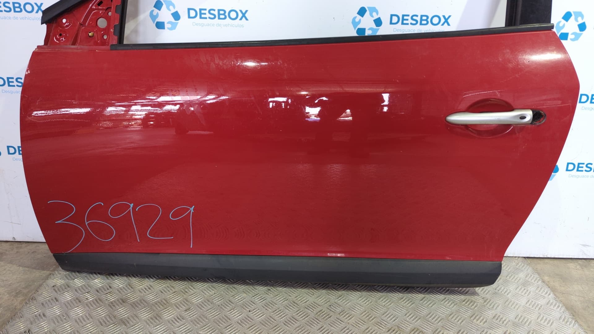Recambio de PUERTA DELANTERA IZQUIERDA para RENAULT MEGANE III COUPE MEGANE COUPE 1.5 DCI K9KG8 - ROJO 2