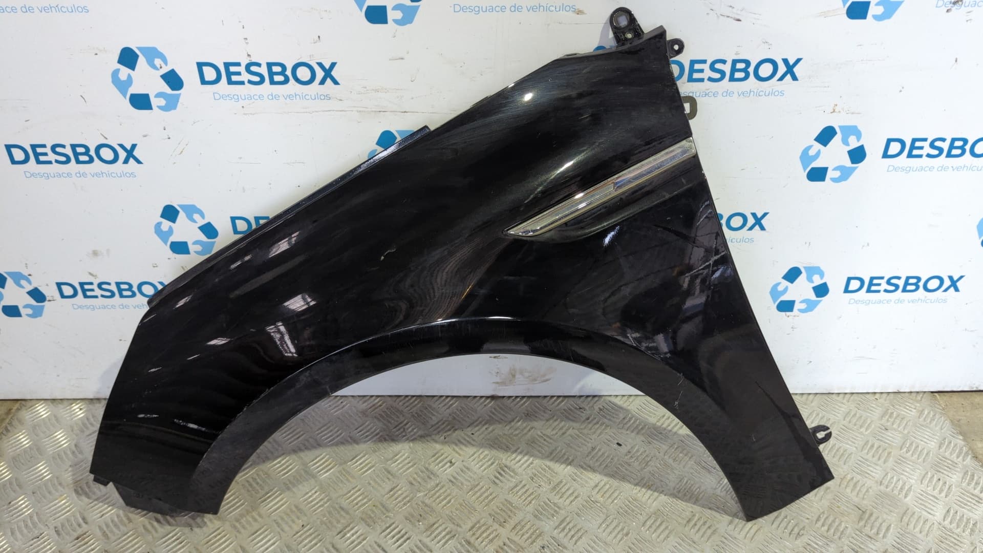 Recambio de ALETA DELANTERA IZQUIERDA para RENAULT MEGANE IV BERLINA 5P 1.5 DCI K9KG6 - NEGRO