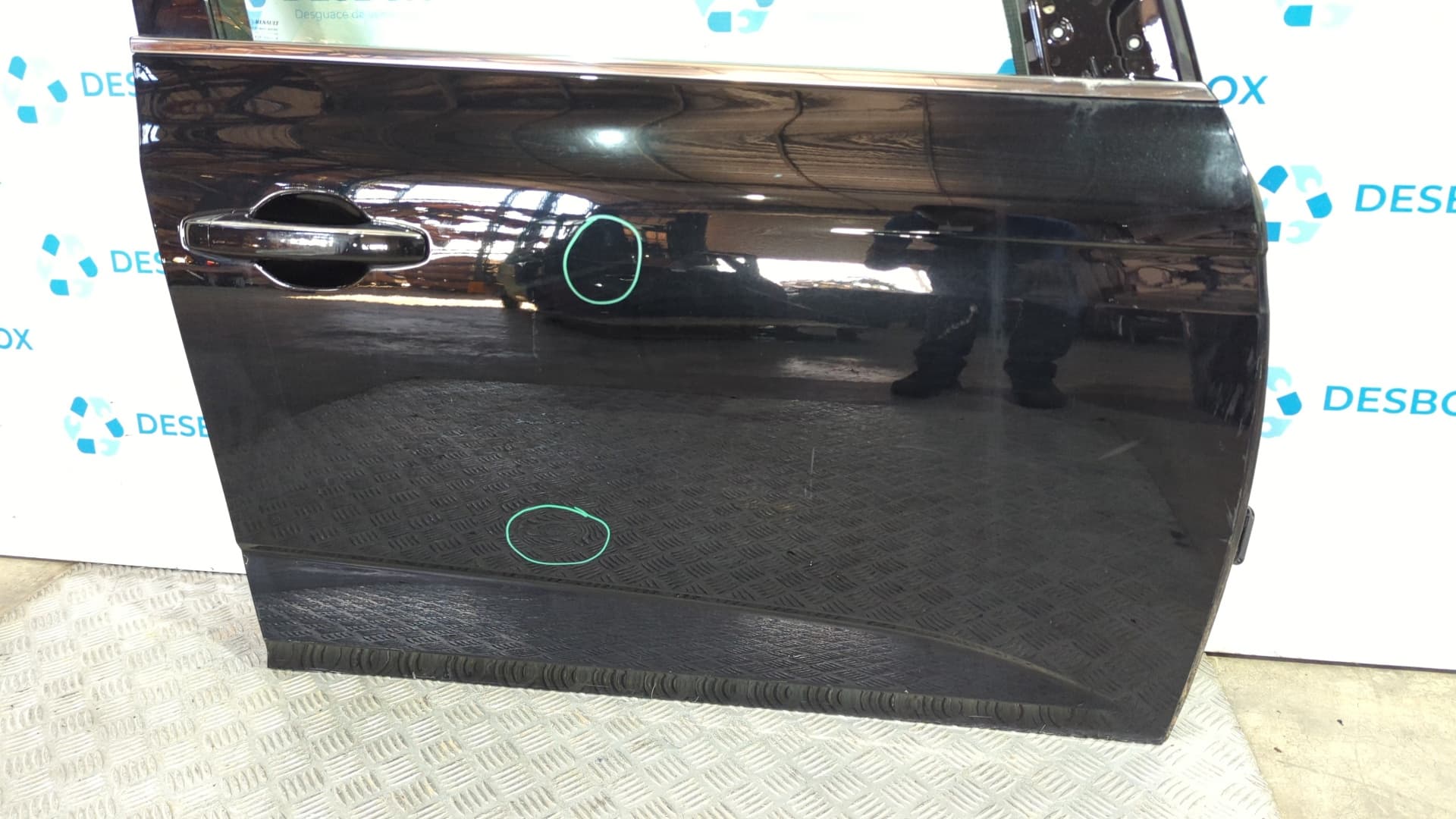 Recambio de PUERTA DELANTERA DERECHA para RENAULT MEGANE IV BERLINA 5P 1.5 DCI K9KG6 - NEGRO 3