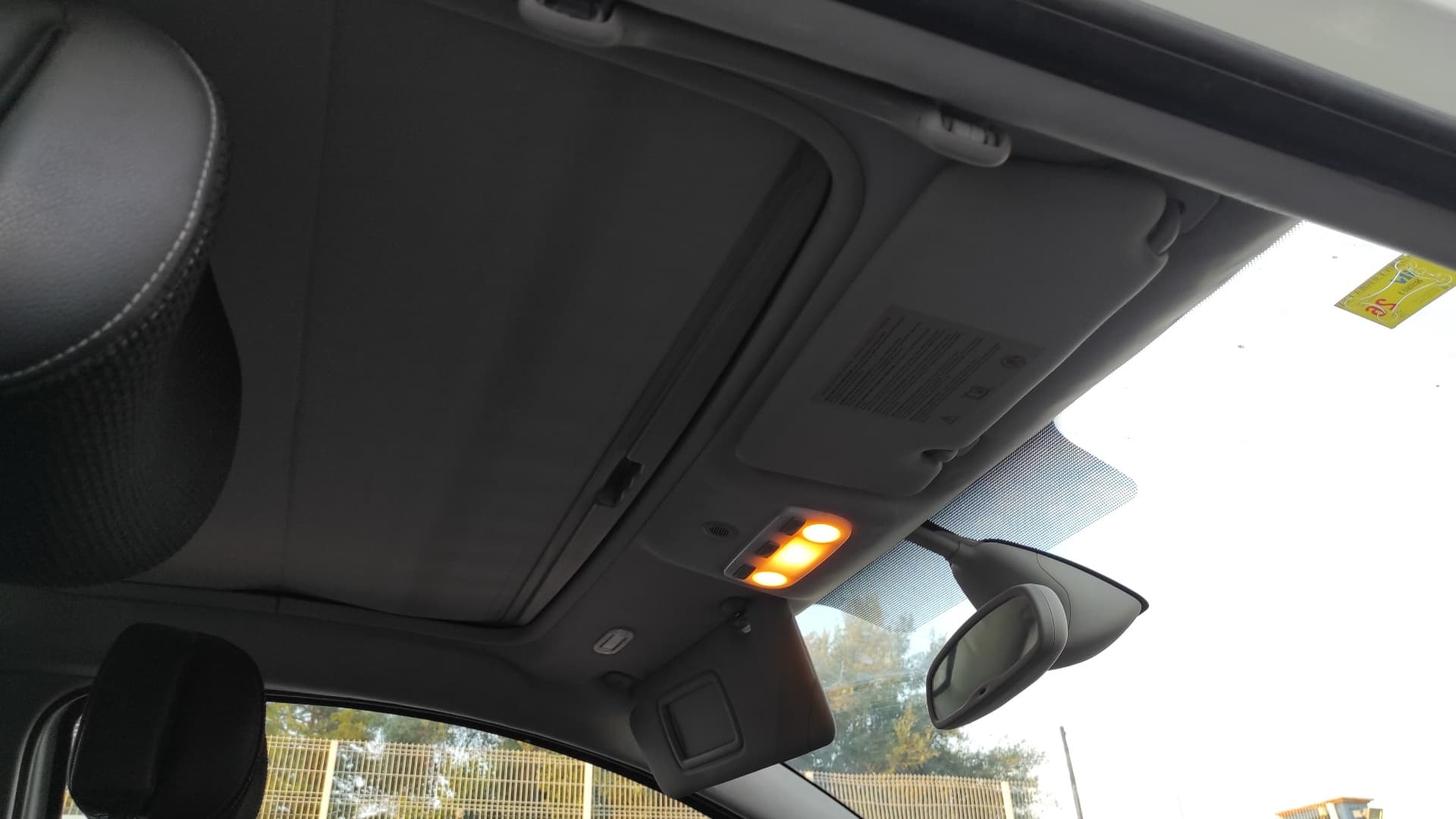 Recambio de GUARNECIDO PUERTA DELANTERA IZQUIERDA para RENAULT MEGANE III COUPE 1.4 GASOLINA H4JA7 - BLANCO 6
