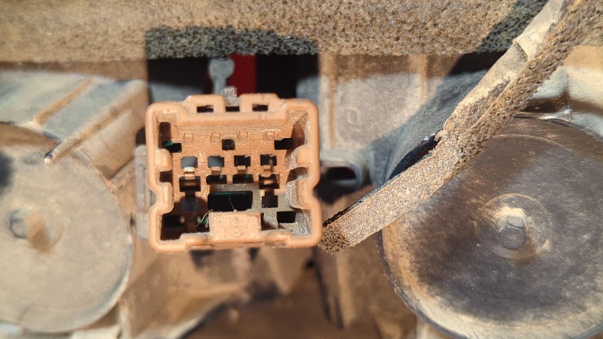 Recambio de PILOTO TRASERO DERECHO para NISSAN PATROL GR (Y61) referencia OEM IAM 4788 2