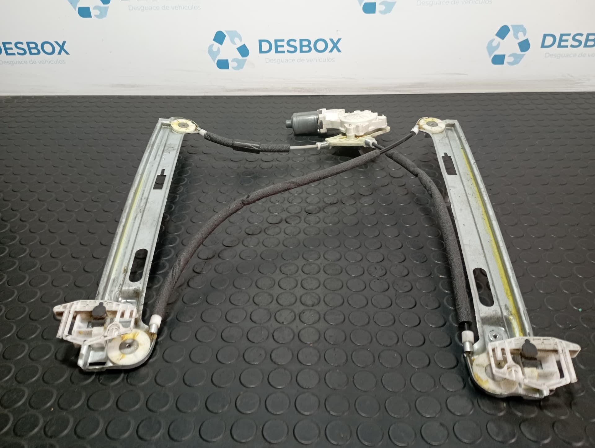 Recambio de ELEVALUNAS DELANTERO DERECHO para CHRYSLER JEEP COMPASS 2.2 CRD CAT 651 925 ON referencia OEM IAM 050744820AAD - GRIS 3