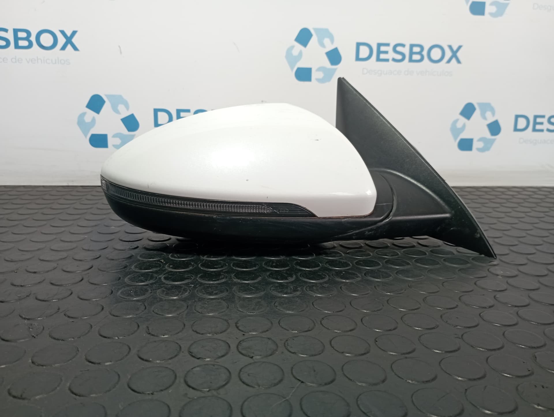 Recambio de RETROVISOR DERECHO para KIA XCEED XCEED 0.998 3 CILINDROS G3LE referencia OEM IAM E13049783 - BLANCO 2