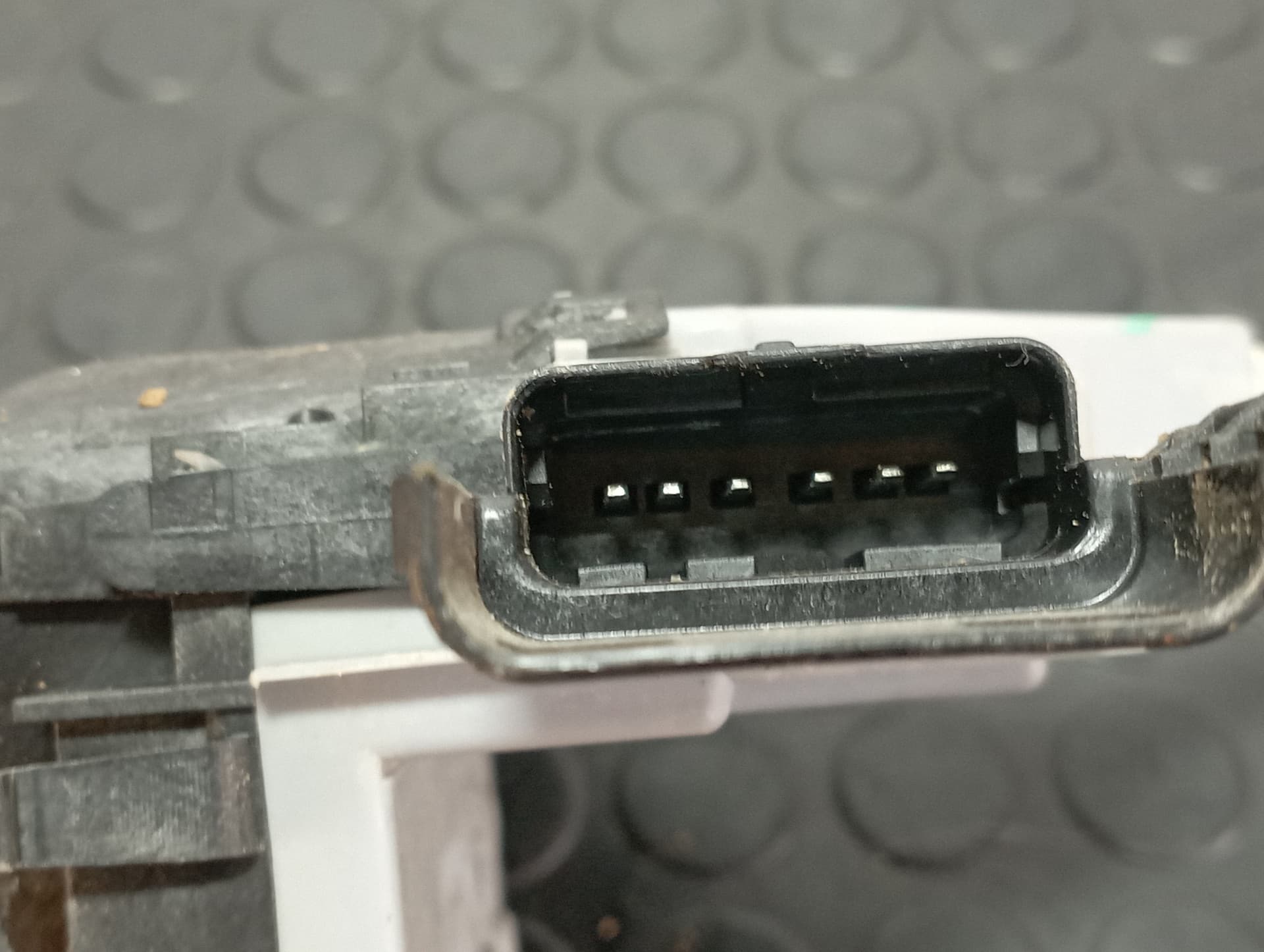 Recambio de CERRADURA PUERTA TRASERA IZQUIERDA para PEUGEOT 3008 1.6 5F01 referencia OEM IAM A048069 - MARRON 3