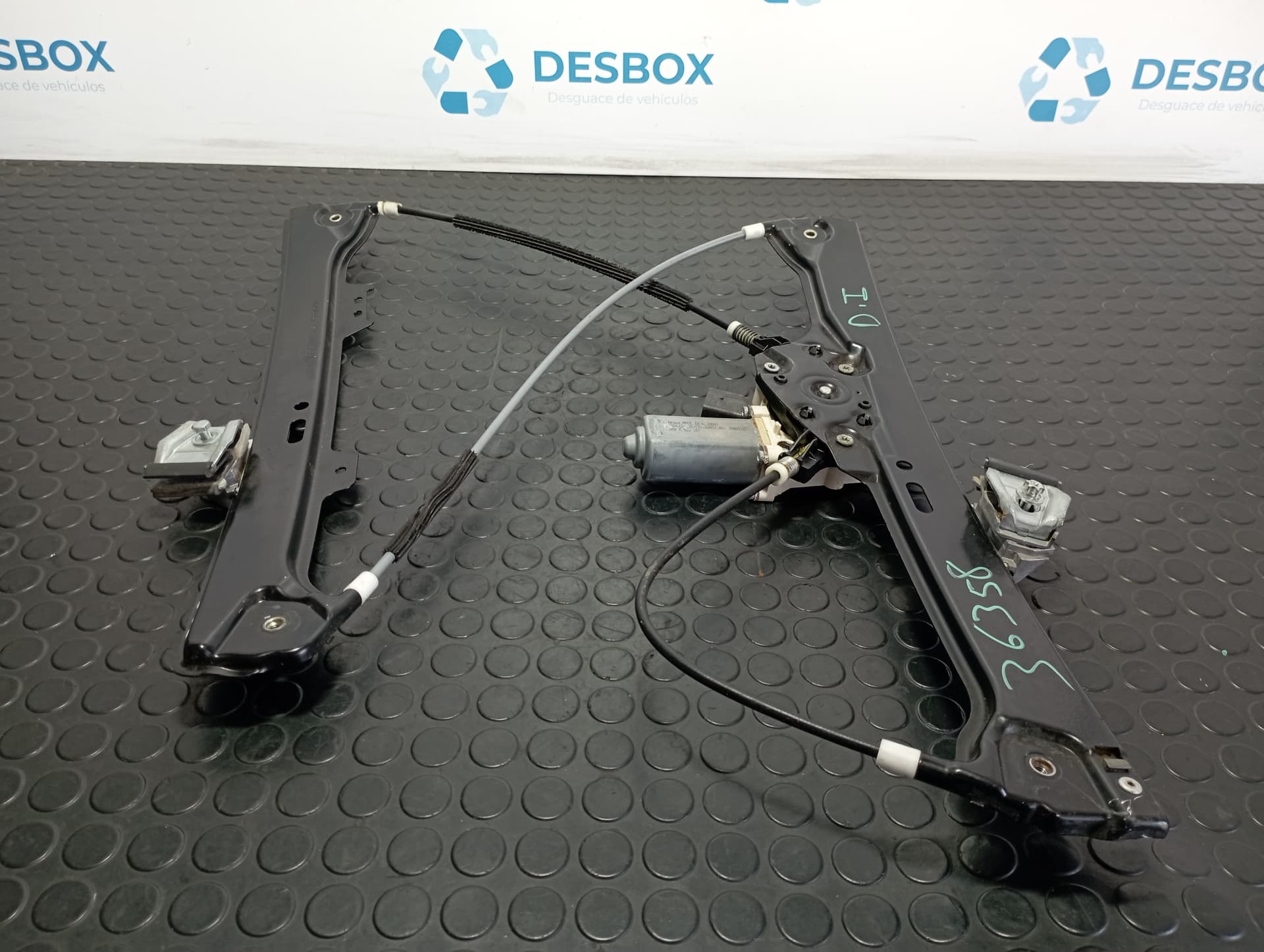Recambio de ELEVALUNAS DELANTERO IZQUIERDO para BMW SERIE 5 BERLINA (E60) 525d 256D2 referencia OEM IAM 7075667E - AZUL