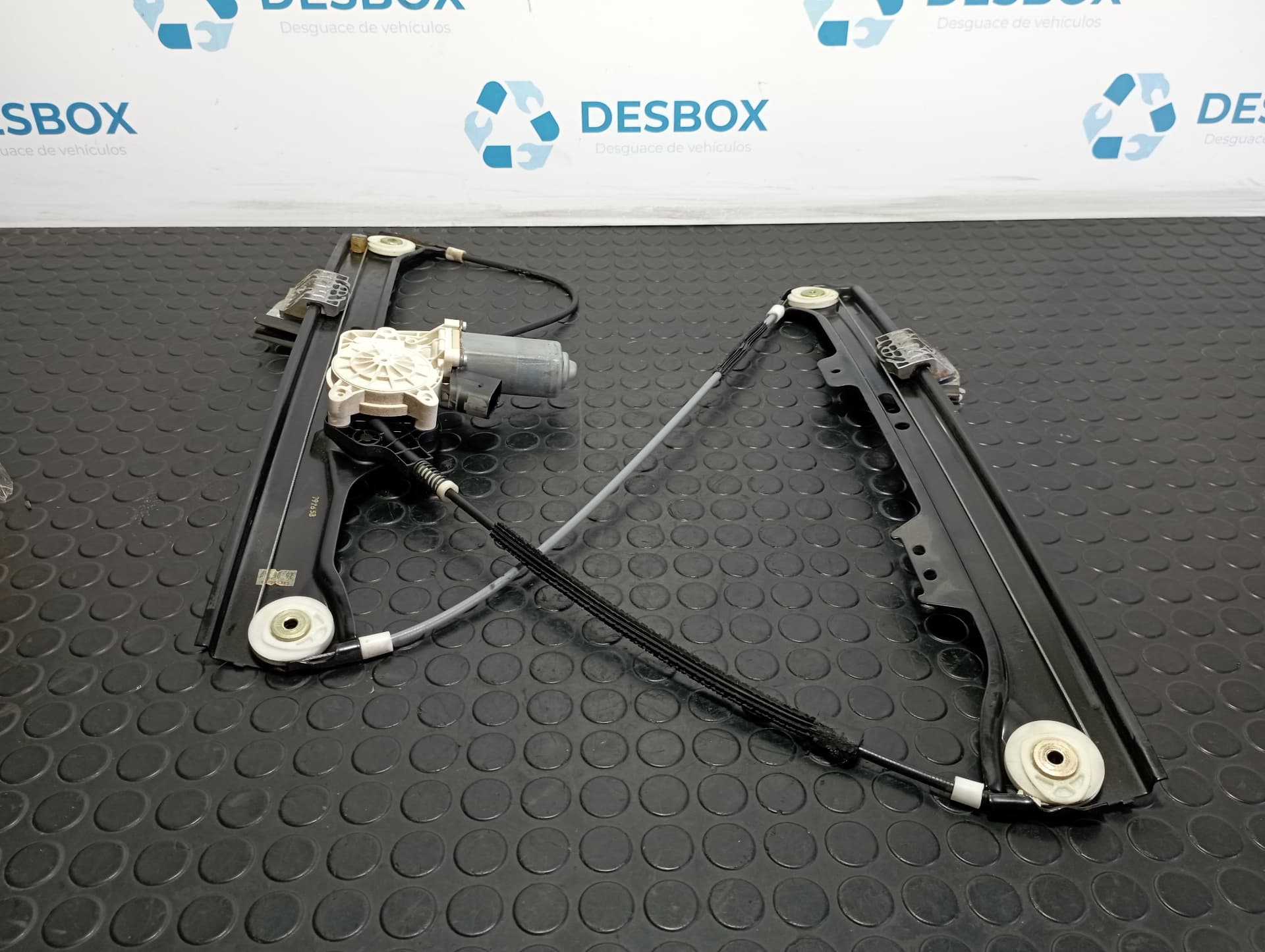 Recambio de ELEVALUNAS DELANTERO DERECHO para BMW SERIE 5 BERLINA (E60) 525d 256D2 referencia OEM IAM 7075668E - AZUL 2