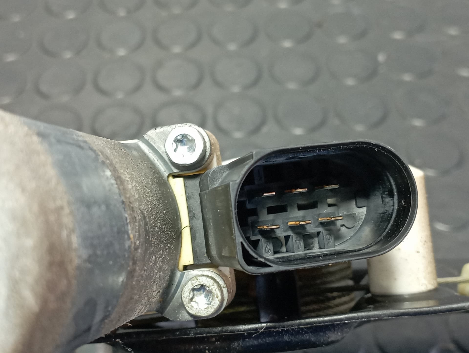 Recambio de ELEVALUNAS TRASERO DERECHO para BMW SERIE 5 BERLINA (E60) 525d 256D2 referencia OEM IAM 7075674E - AZUL 3