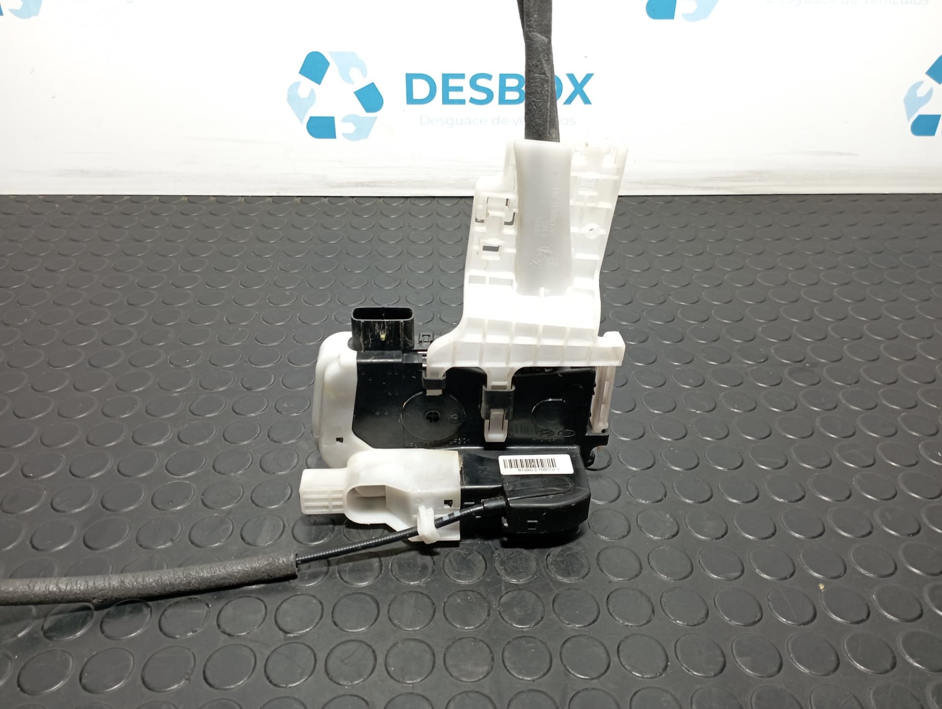 Recambio de CERRADURA PUERTA DELANTERA DERECHA para HYUNDAI IX35 1.6 CRDI D4FD referencia OEM IAM 813202Y000 - GRIS