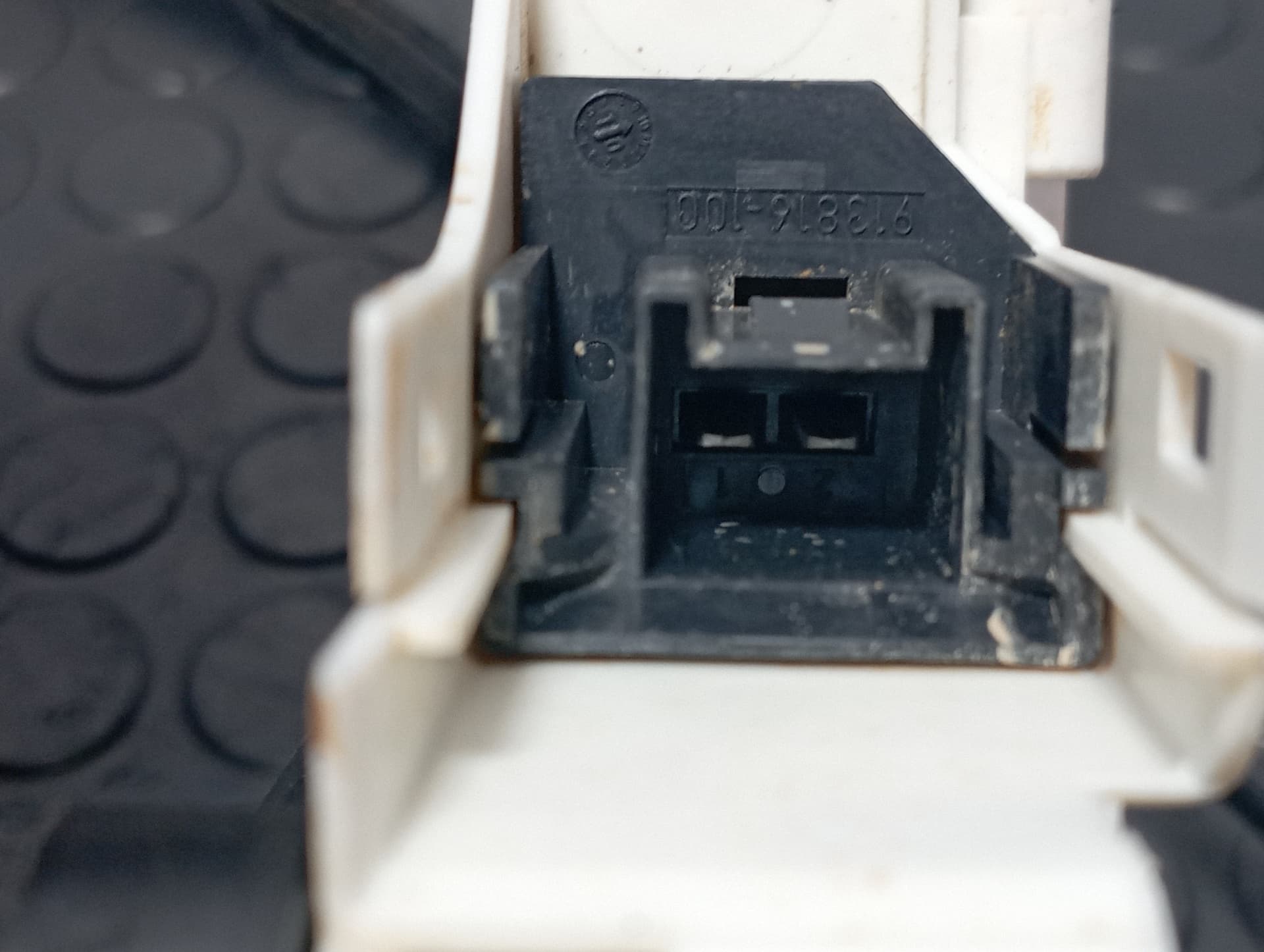 Recambio de ELEVALUNAS DELANTERO IZQUIERDO para AUDI Q5 (8R) Q5 2.0 TDI CGL referencia OEM IAM 80A837461A - AZUL 3