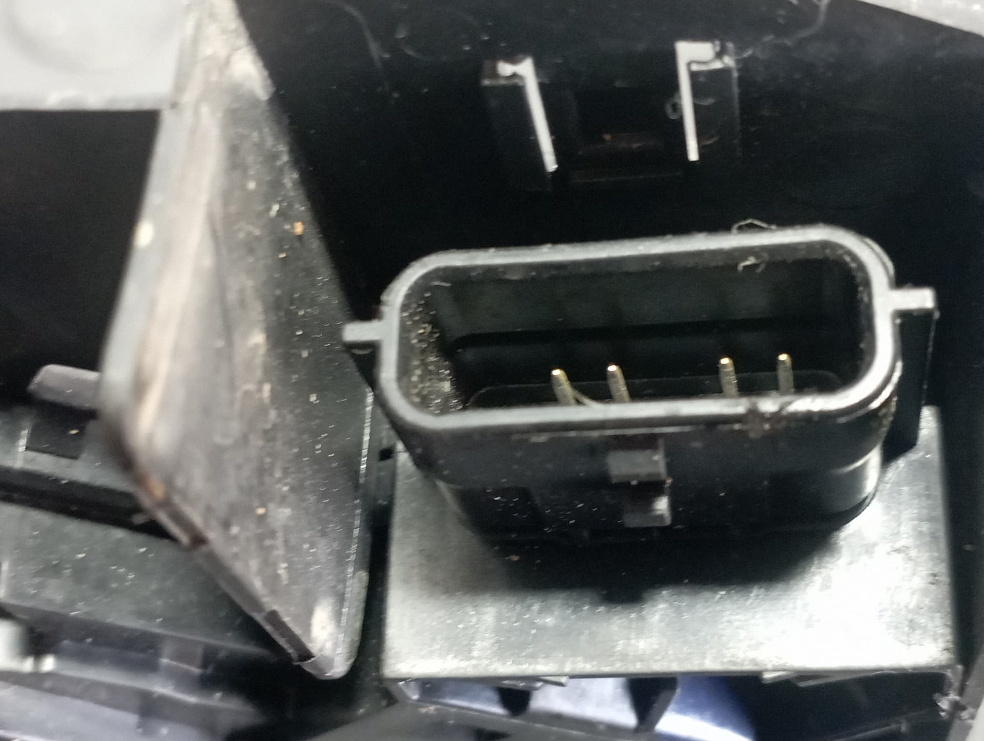 Recambio de CERRADURA PUERTA DELANTERA DERECHA para RENAULT MEGANE IV BERLINA 5P 1.5 DCI K9KG6 referencia OEM IAM 16943019 - NEGRO 2