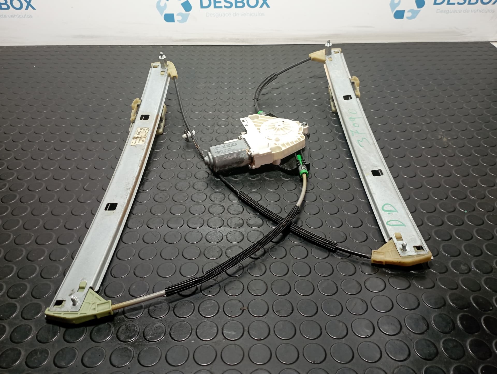Recambio de ELEVALUNAS DELANTERO DERECHO para AUDI Q5 (8R) Q5 2.0 TDI CGL referencia OEM IAM 8R0837462D - AZUL