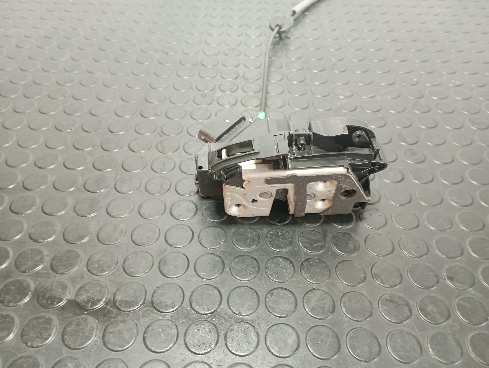 Recambio de CERRADURA PUERTA DELANTERA IZQUIERDA para FORD KUGA 1.5 ECOSPORT M8MD referencia OEM IAM BM5AA21813AH - AZUL