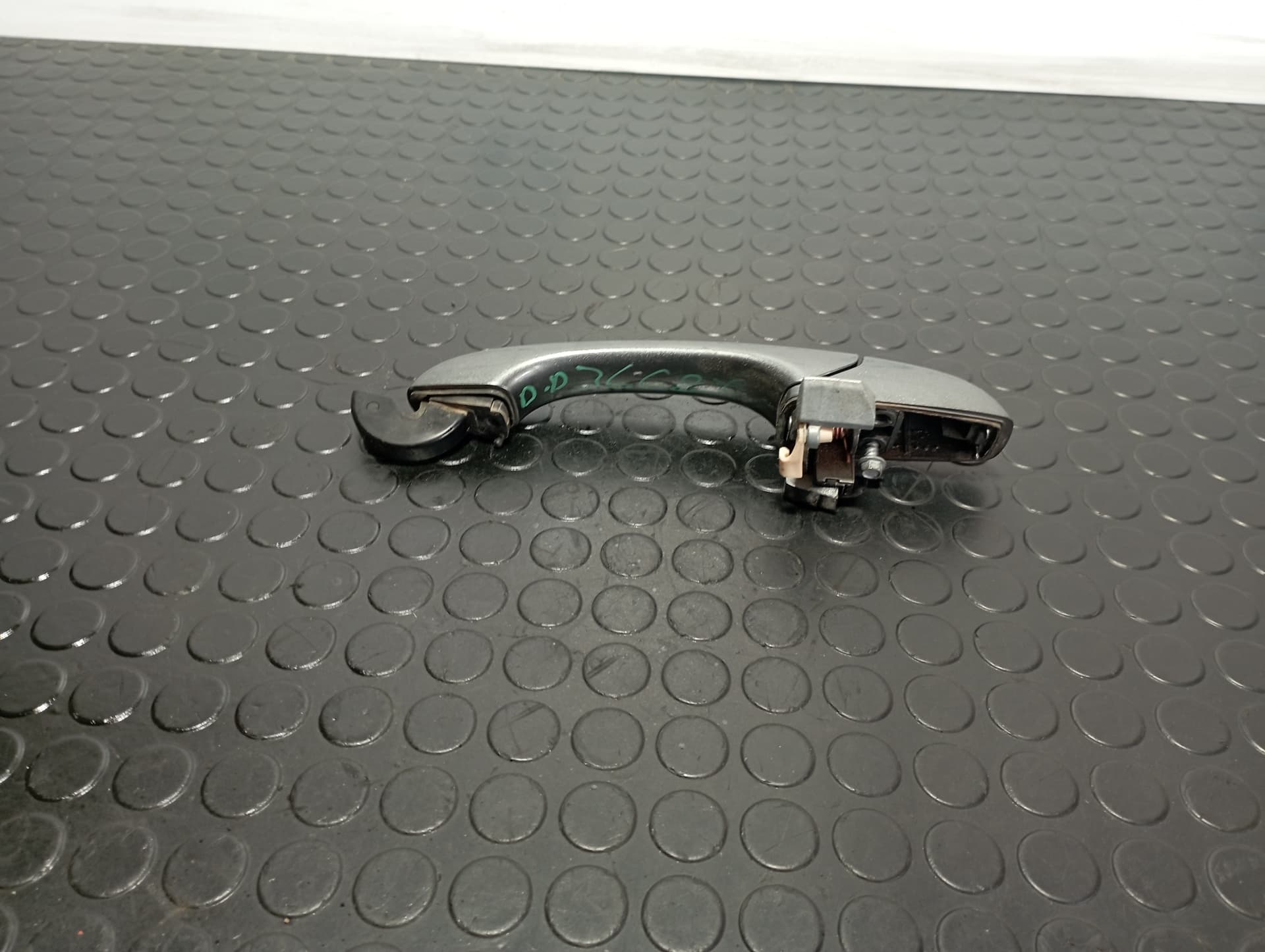 Recambio de MANETA EXTERIOR DELANTERA DERECHA para CHRYSLER JEEP COMPASS 2.2 CRD CAT 651 925 ON - GRIS 2