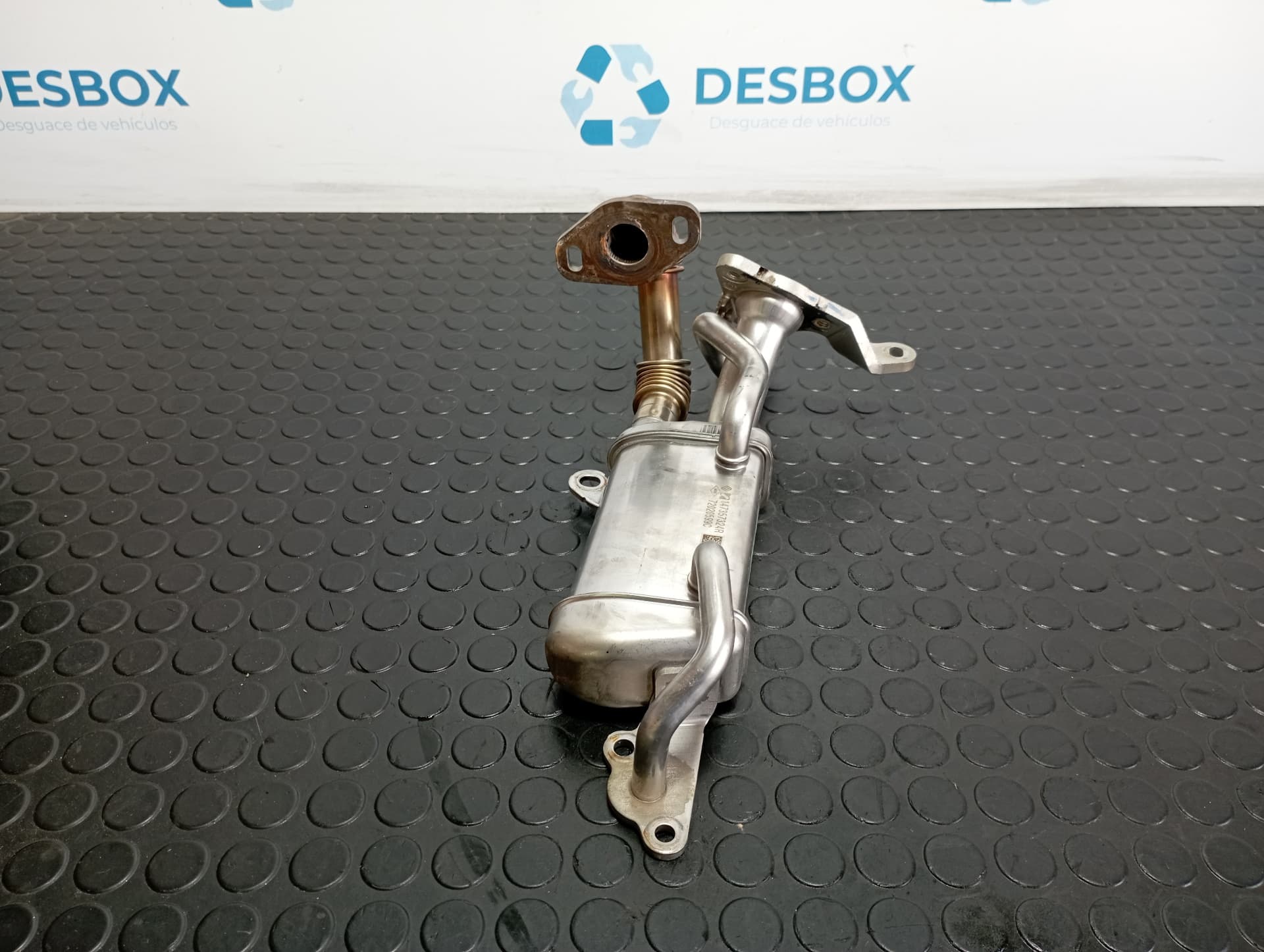Recambio de ENFRIADOR EGR para RENAULT MEGANE IV BERLINA 5P 1.5 DCI K9KG6 referencia OEM IAM 147357324R - NEGRO 4