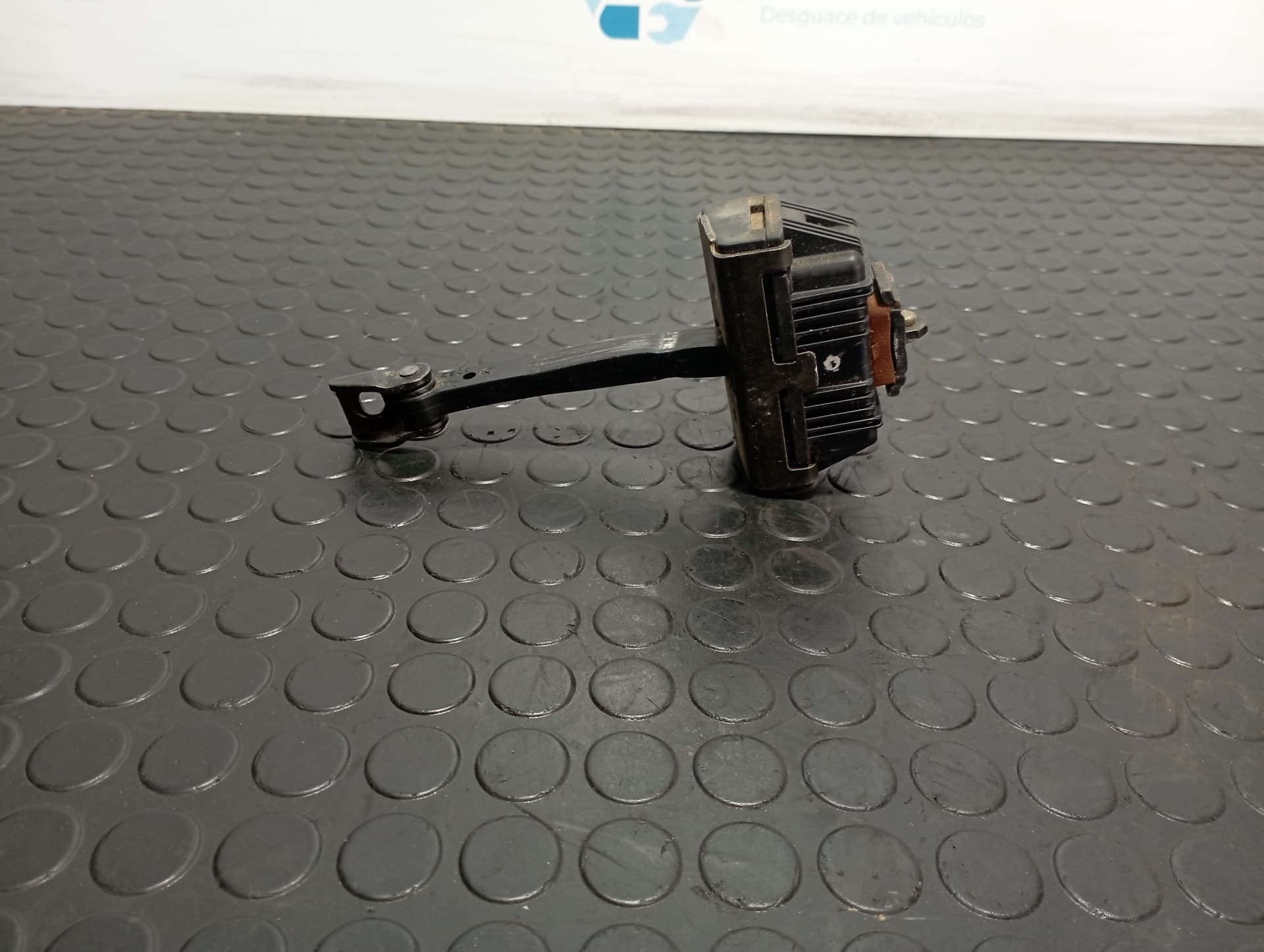 Recambio de RETENEDOR PUERTA DERECHA para BMW SERIE 5 BERLINA (E60) 525d 256D2 referencia OEM IAM 7033609 - AZUL 2