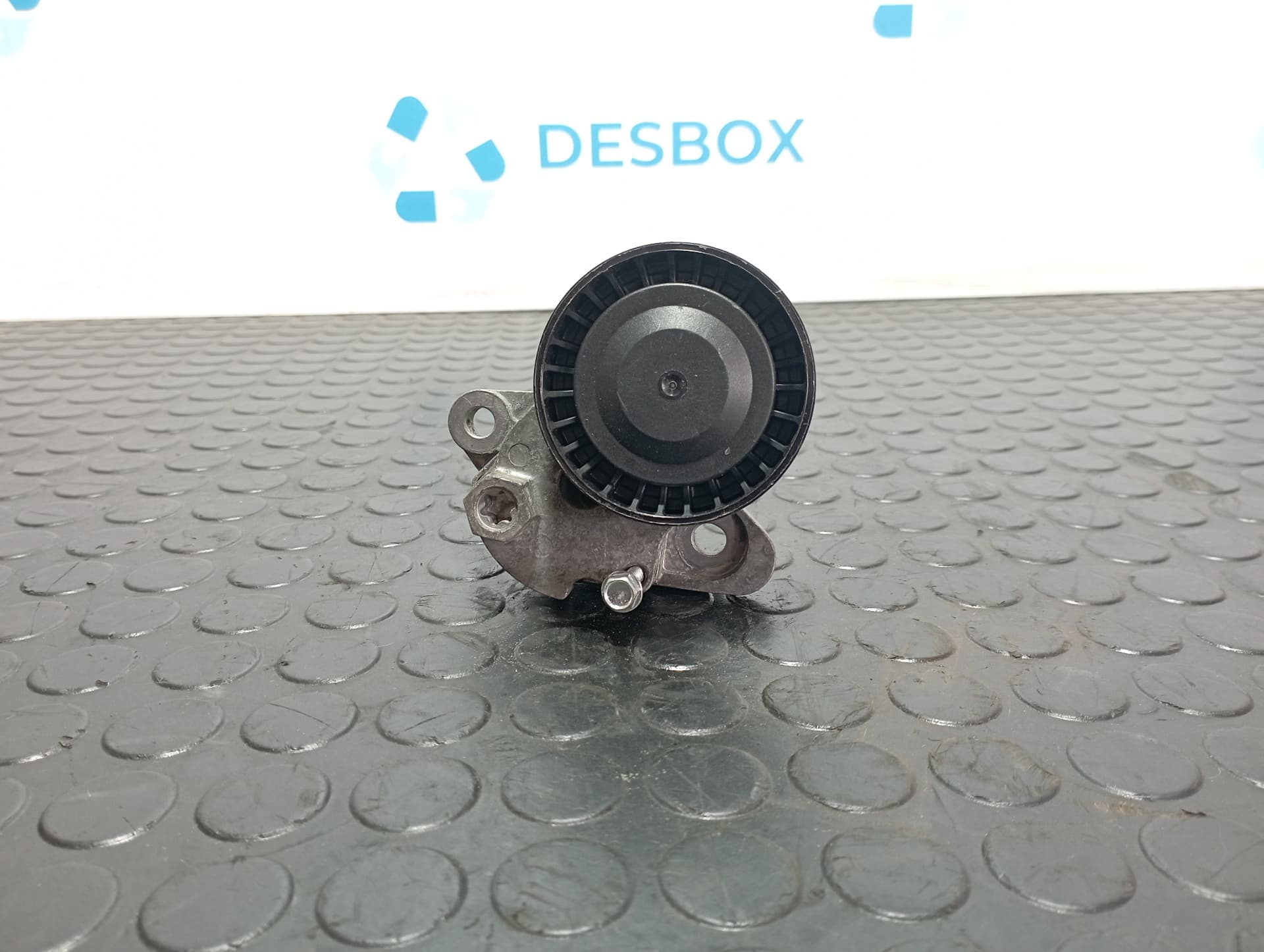 Recambio de TENSOR CORREA AUXILIAR para VOLKSWAGEN POLO 1.0 TSI DKL referencia OEM IAM F56822405 - GRIS