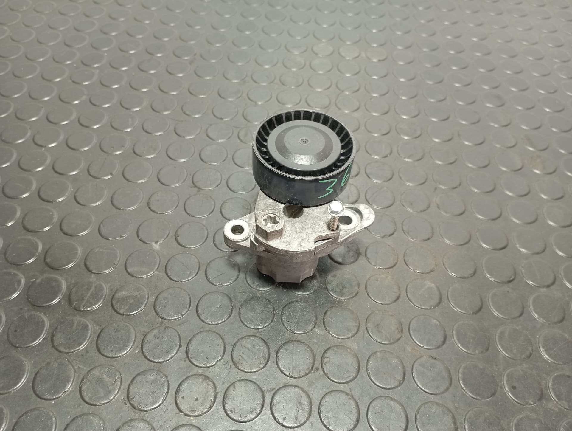 Recambio de TENSOR CORREA AUXILIAR para VOLKSWAGEN POLO 1.0 TSI DKL referencia OEM IAM F56822405 - GRIS 5