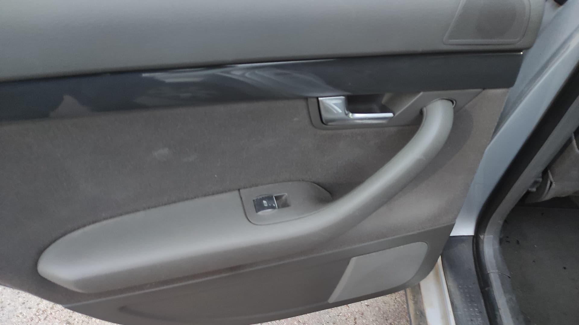 Recambio de BRAZO LIMPIA DELANTERO IZQUIERDO para AUDI A4 AVANT (8E) AWX - GRIS 4