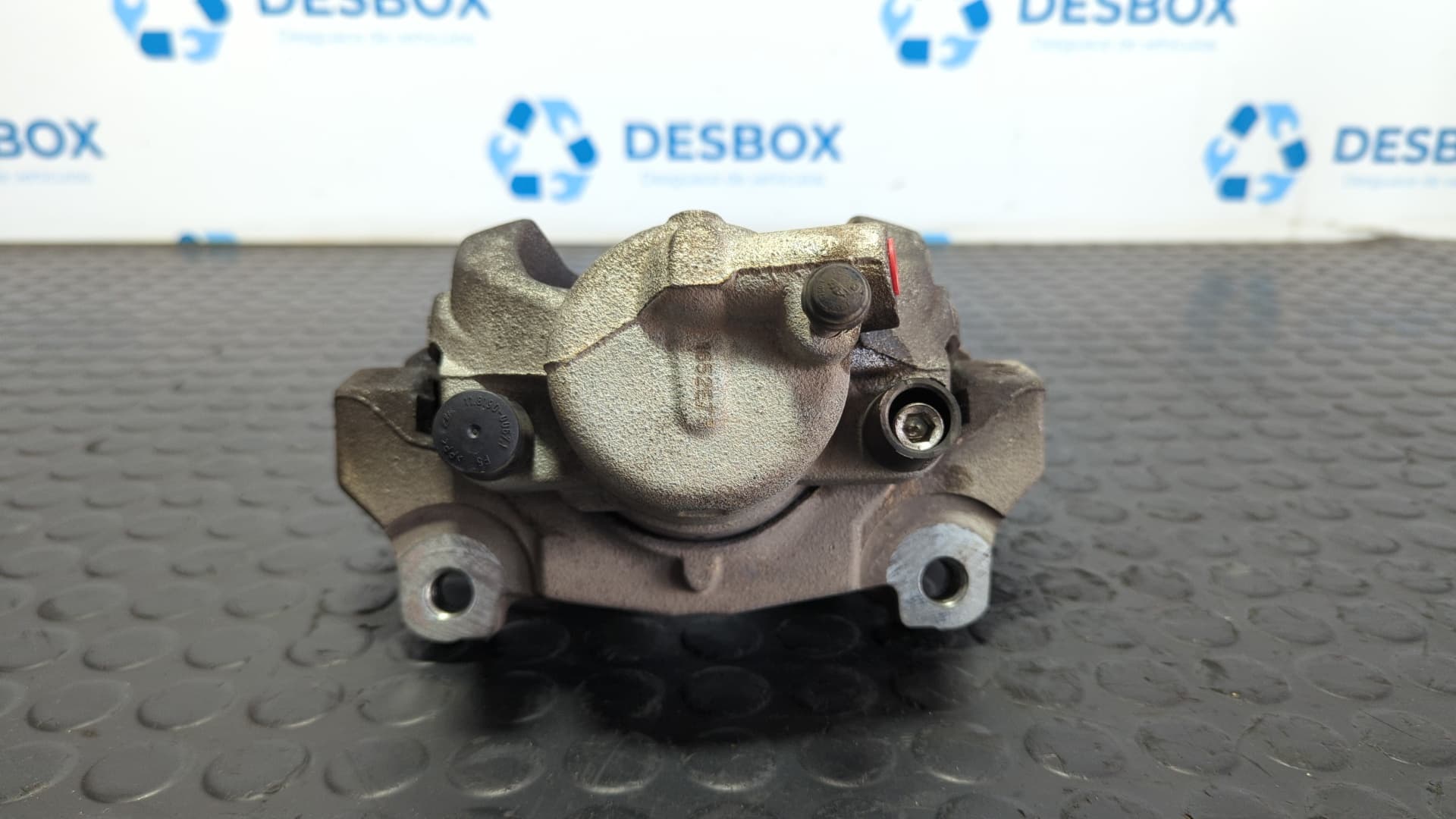 Recambio de PINZA DE FRENO DELANTERA DERECHA para FORD MONDEO BER. (CA2) 1.8 TDCI QYBA referencia OEM IAM 746 - NEGRO 5