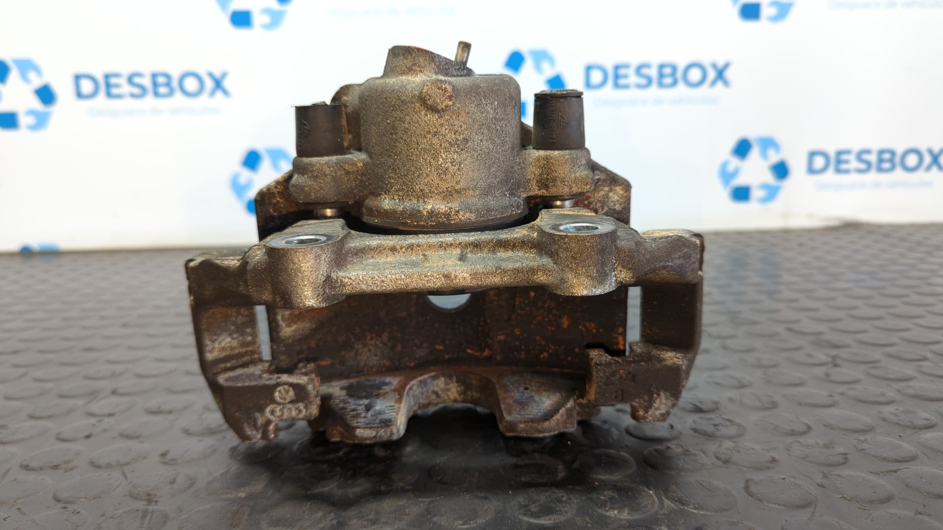 Recambio de PINZA DE FRENO DELANTERA IZQUIERDA para AUDI A1 SPORTBACK (8XF) 1.6 TDI CXMA referencia OEM IAM VL581 - GRIS 2