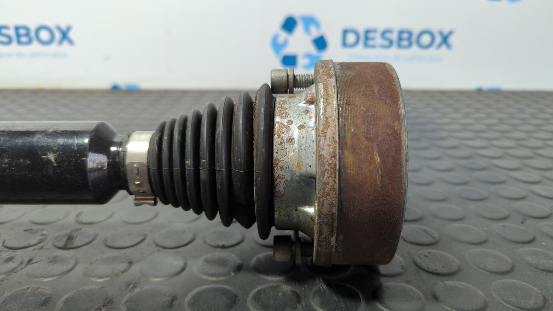 Recambio de TRANSMISION DELANTERA DERECHA para AUDI A1 SPORTBACK (8XF) 1.6 TDI CXMA referencia OEM IAM 6R0407762A - GRIS 2