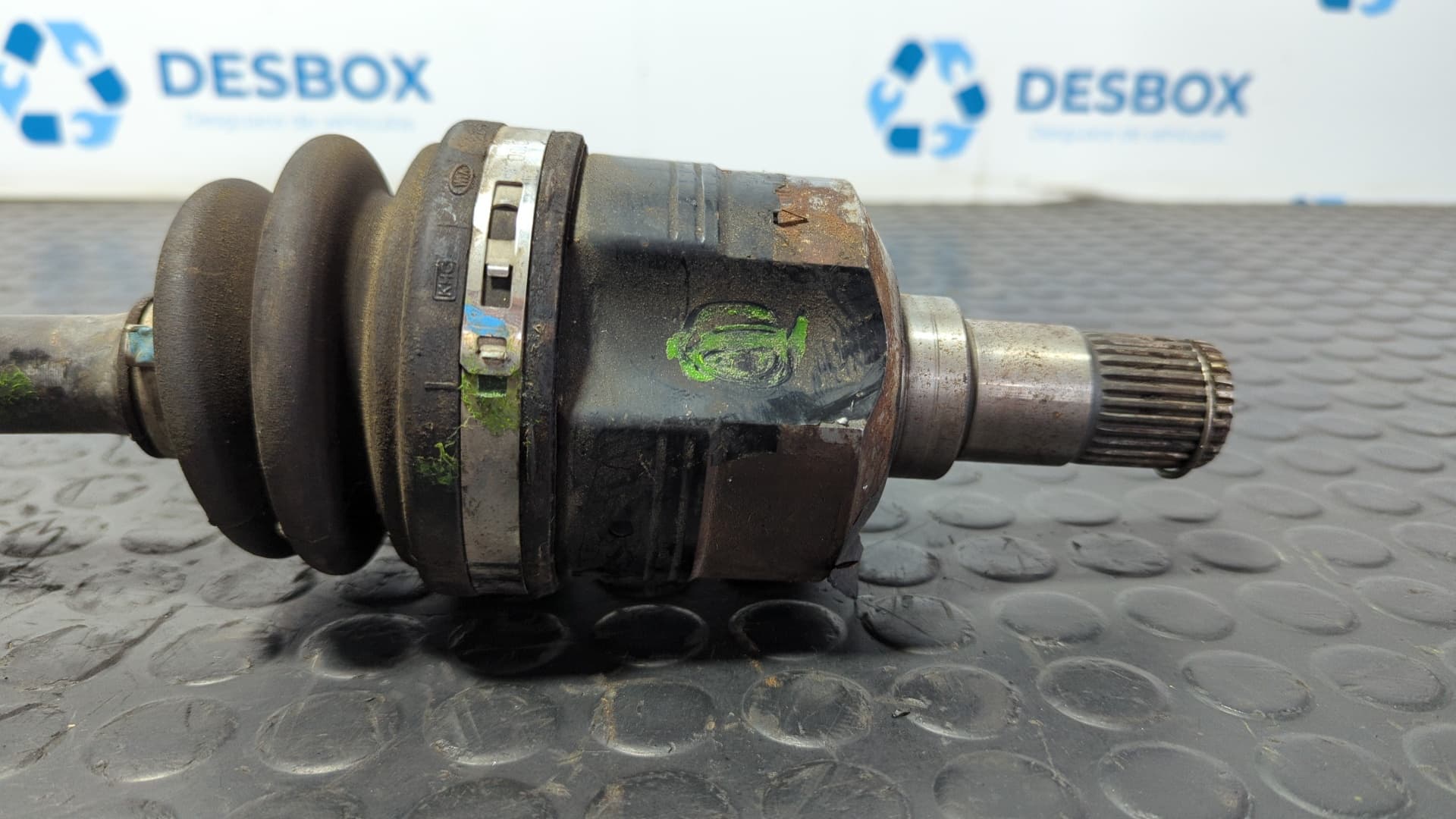 Recambio de TRANSMISION DELANTERA IZQUIERDA para KIA CARENS (UN) 2.0 CRDi D4EA referencia OEM IAM    - NEGRO 2