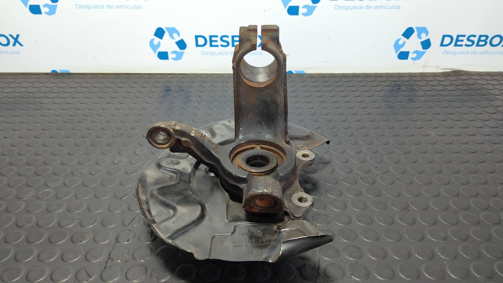 Recambio de MANGUETA DELANTERA IZQUIERDA para AUDI A1 SPORTBACK (8XF) 1.6 TDI CXMA referencia OEM IAM 6C0255A - GRIS