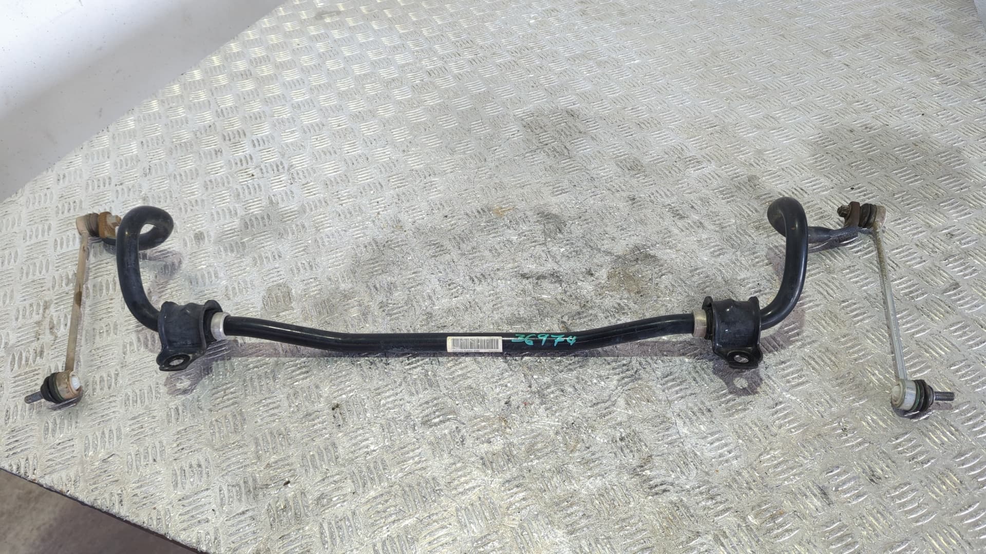 Recambio de BARRA ESTABILIZADORA DELANTERA para FORD MONDEO BER. (CA2) 1.8 TDCI QYBA referencia OEM IAM 6G9N5482DB - NEGRO