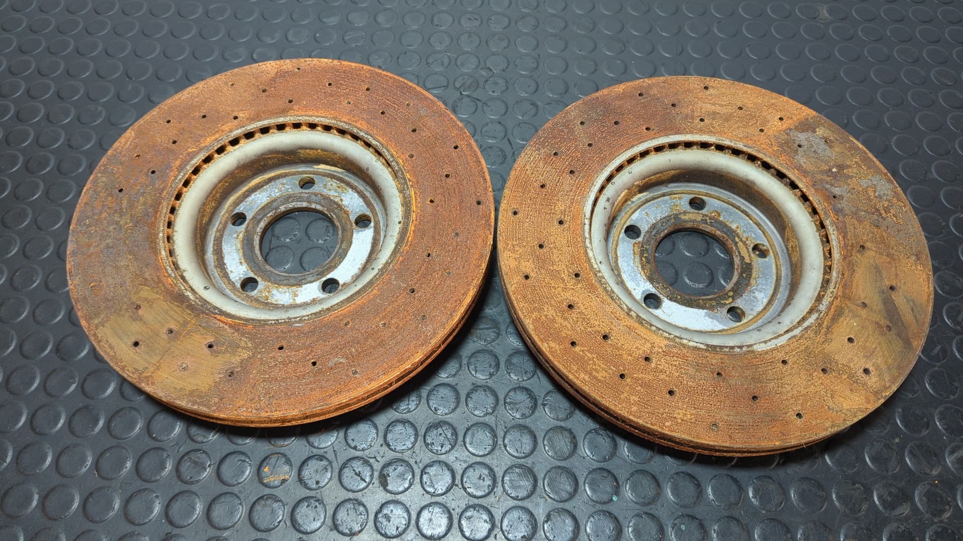 Recambio de JUEGO DISCOS FRENO DELANTEROS para FORD FOCUS LIM. (CB8) FOCUS ST SPORT R9DA referencia OEM IAM KBA60872 - ROJO 5