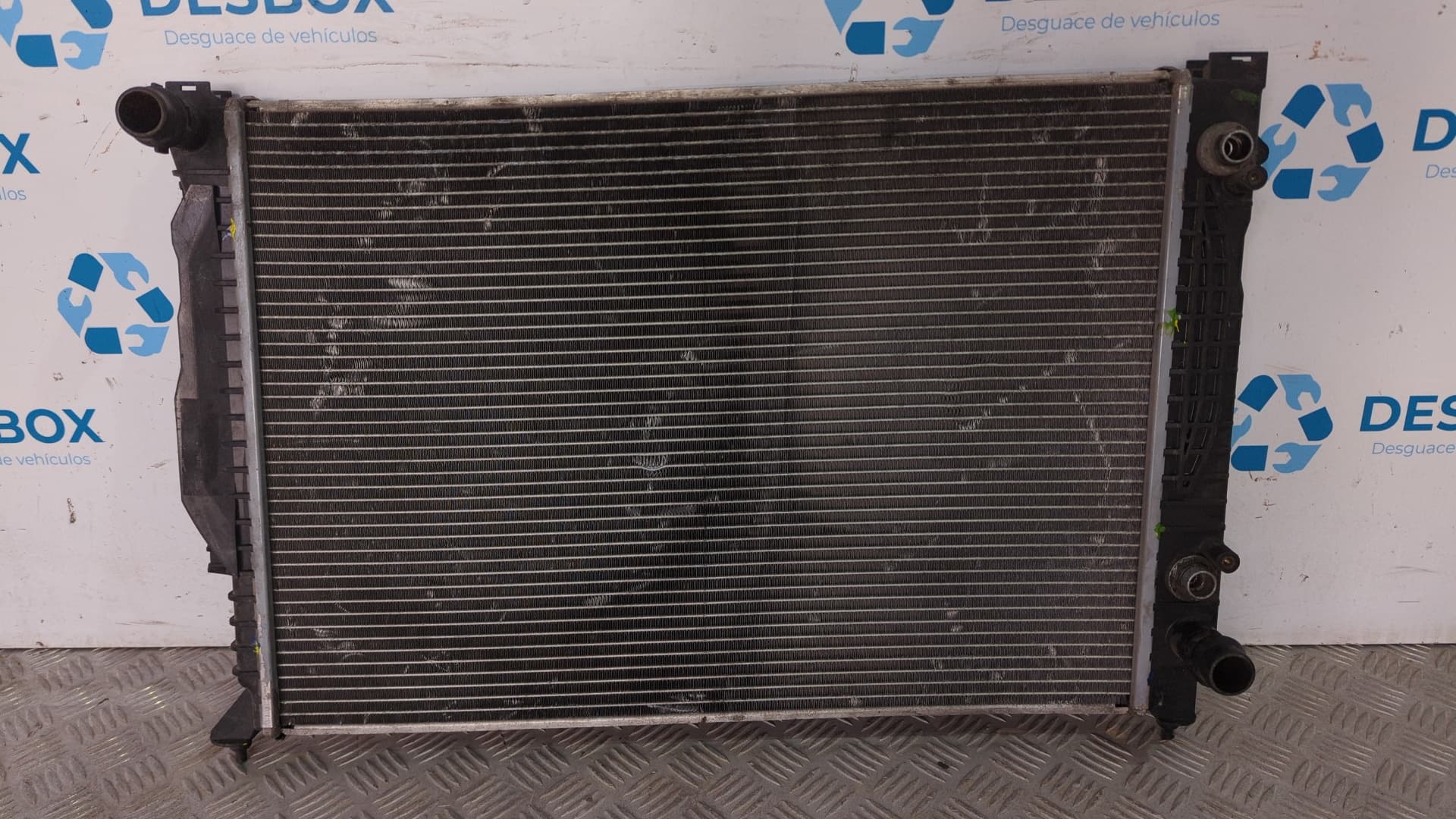 Recambio de RADIADOR AGUA para AUDI A6 AVANT (4B5) 2.5 TDI AKN - NEGRO