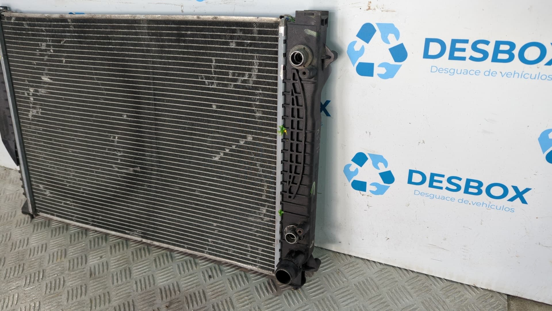 Recambio de RADIADOR AGUA para AUDI A6 AVANT (4B5) 2.5 TDI AKN - NEGRO 3