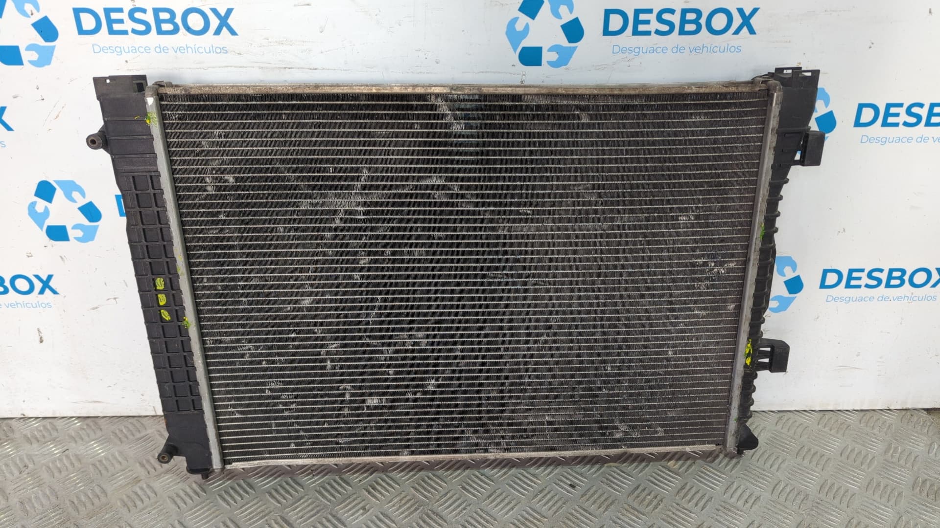 Recambio de RADIADOR AGUA para AUDI A6 AVANT (4B5) 2.5 TDI AKN - NEGRO 2