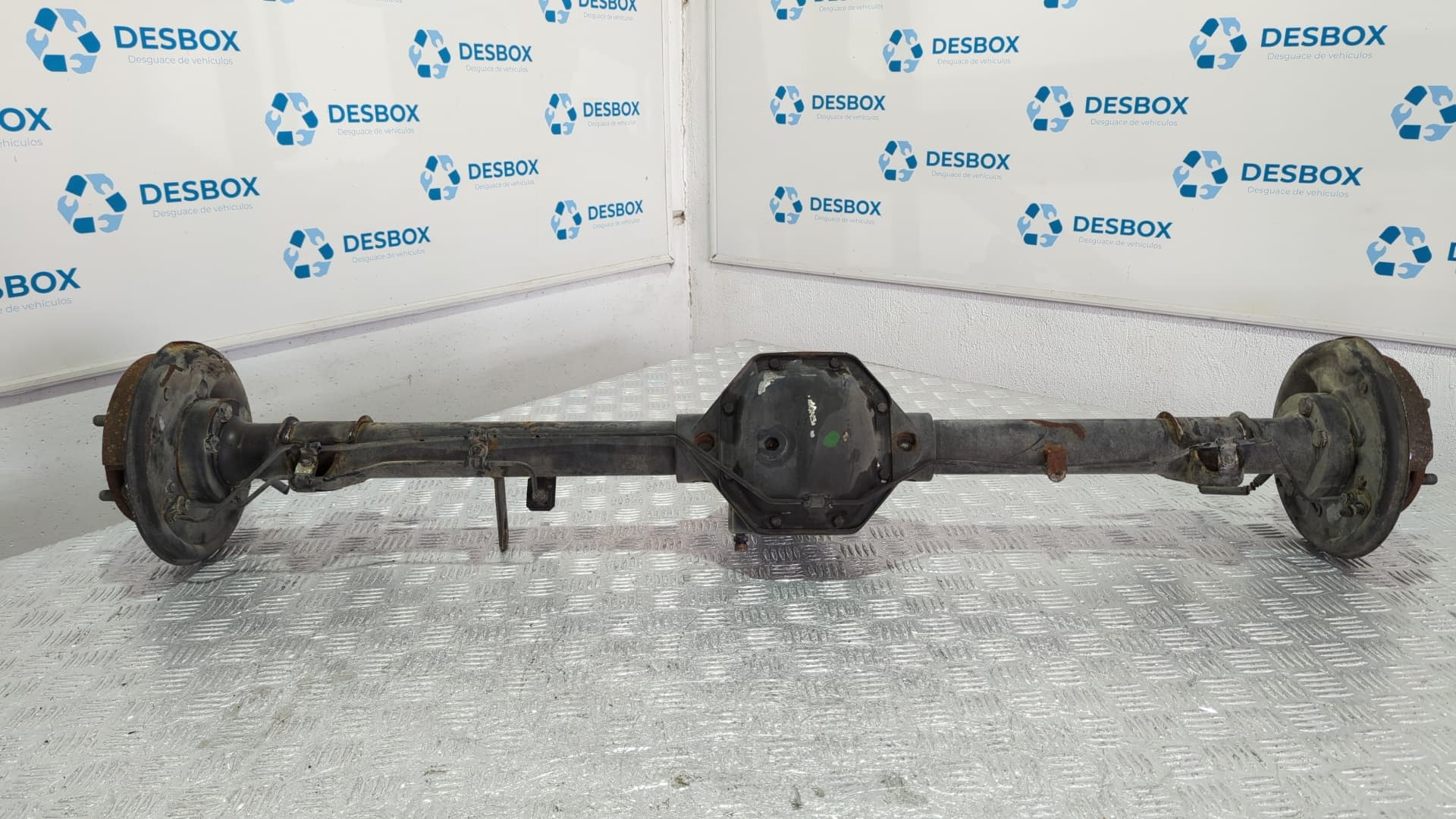 Recambio de PUENTE TRASERO para PIAGGIO (VESPA) PORTER PICK - UP Diesel LDW1404    referencia OEM IAM 134592 - BLANCO 2